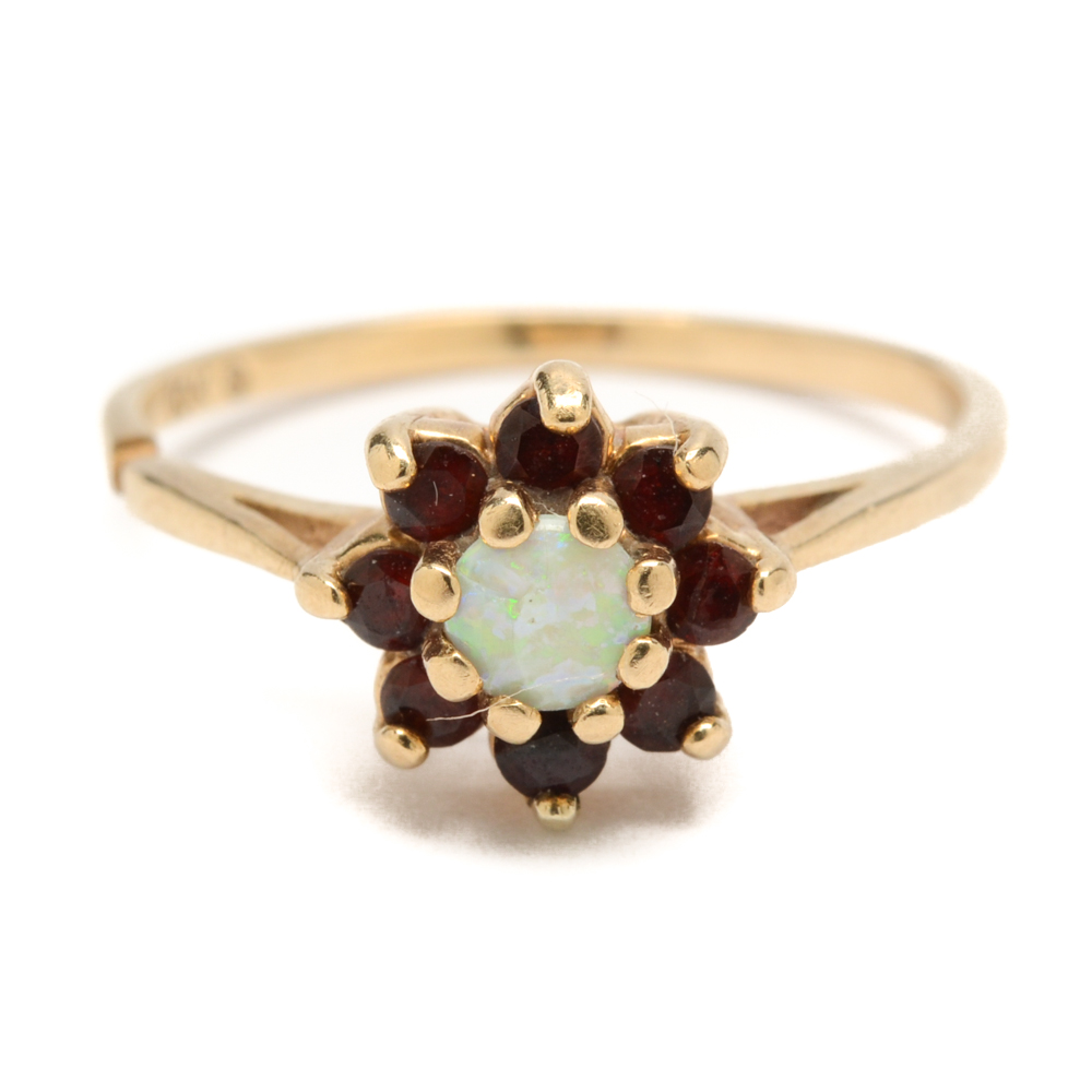 Vintage 10K Yellow Gold Opal and Garnet Ring