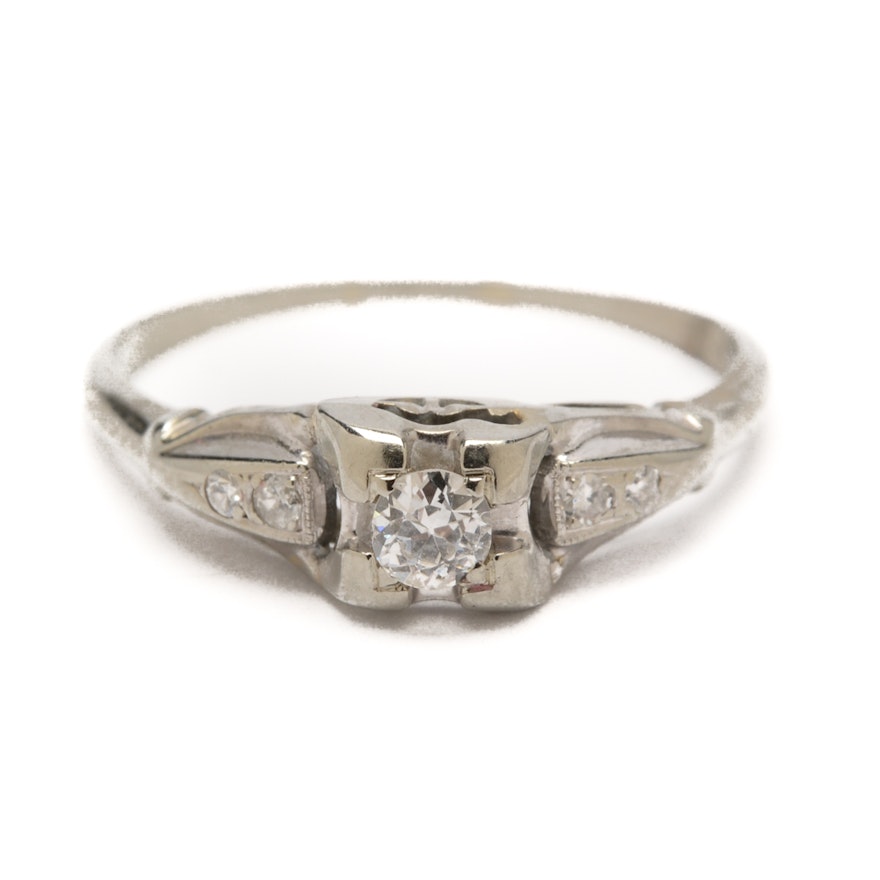 Vintage 18K White Gold Diamond Ring