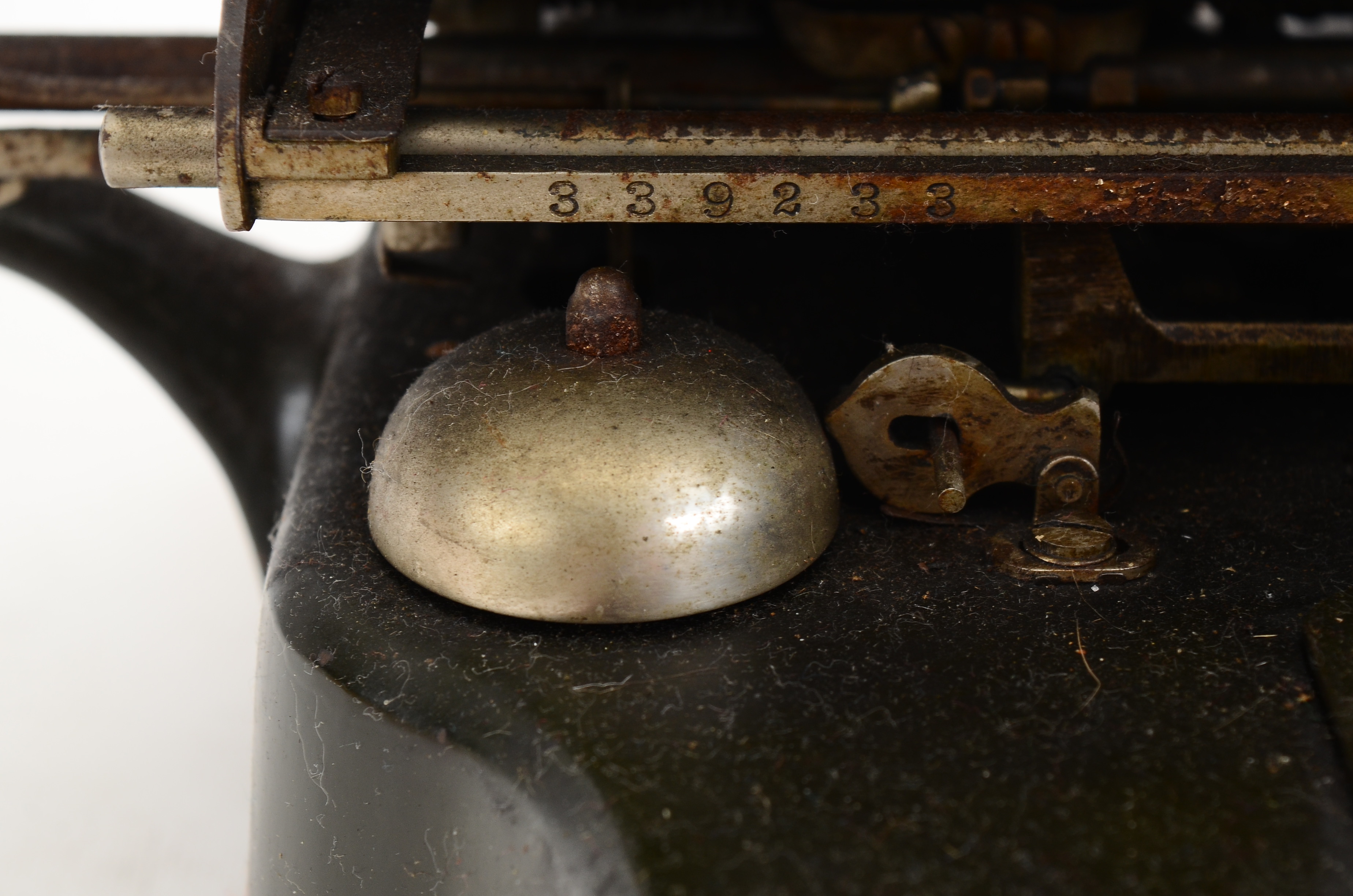 Circa 1907–1914 Oliver No. 5 Manual Typewriter