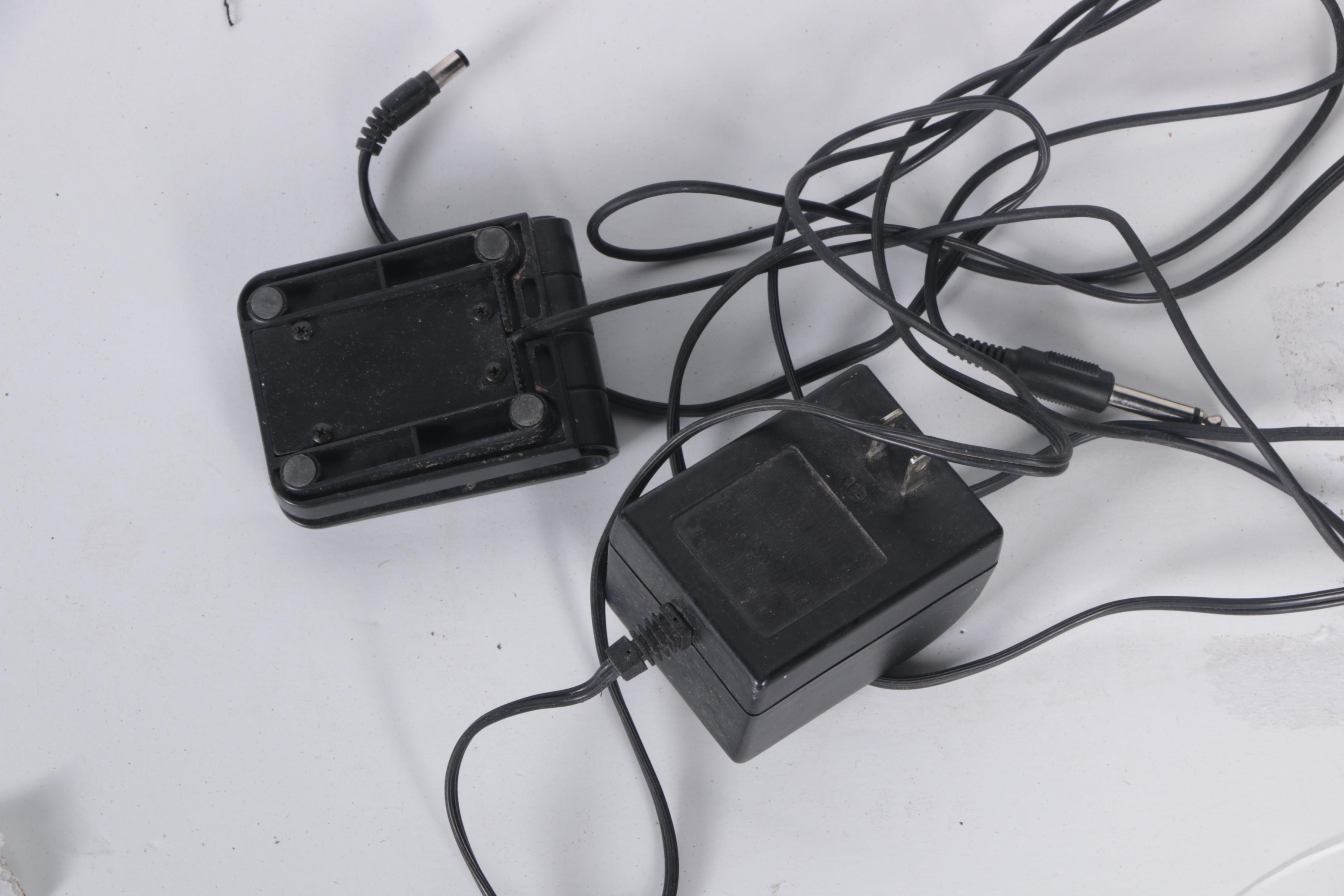 Yamaha Portatone PSR-282 Electric Keyboard with Stand and Gig Bag