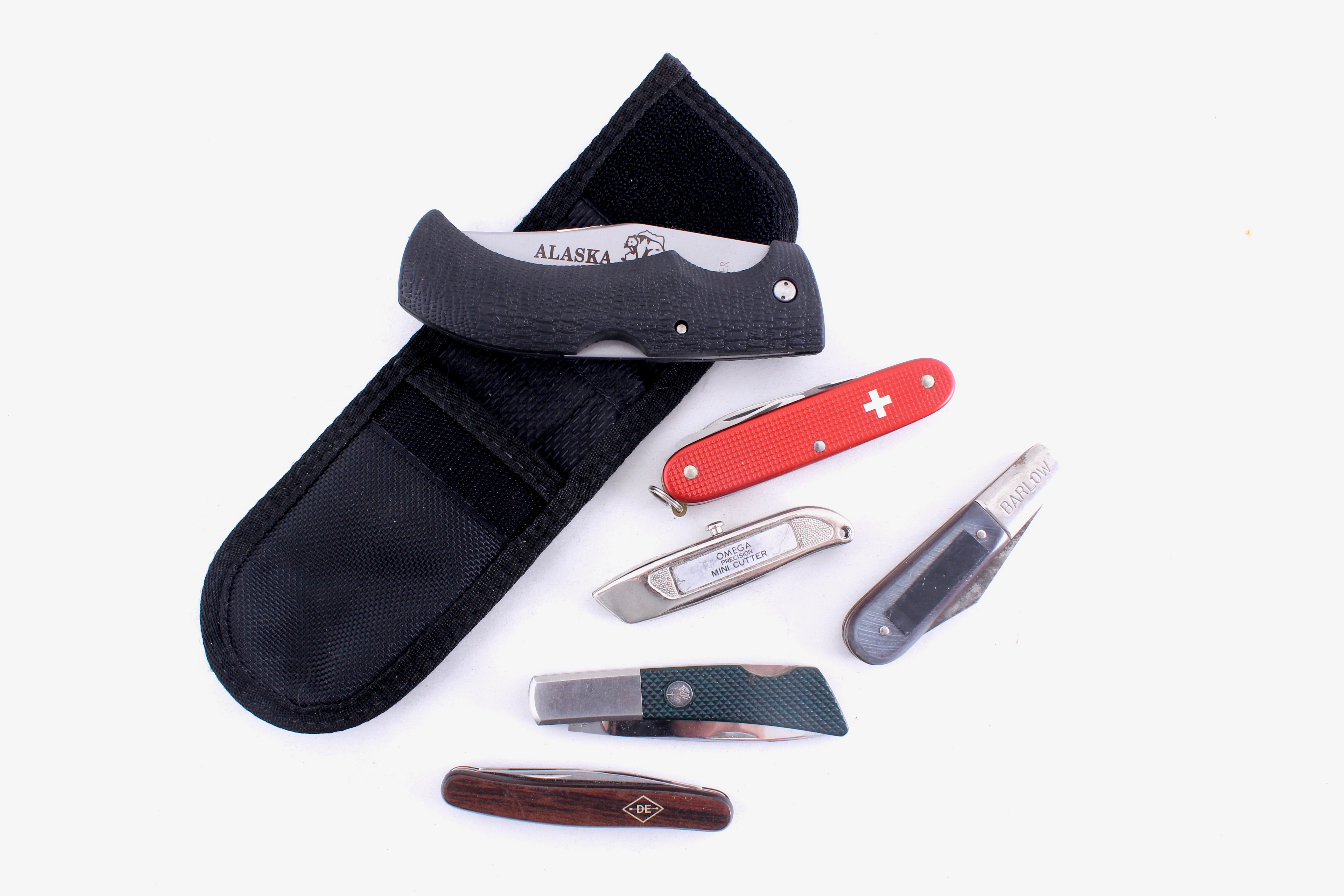 Large Collection of Vintage Pocket Knives Including Case