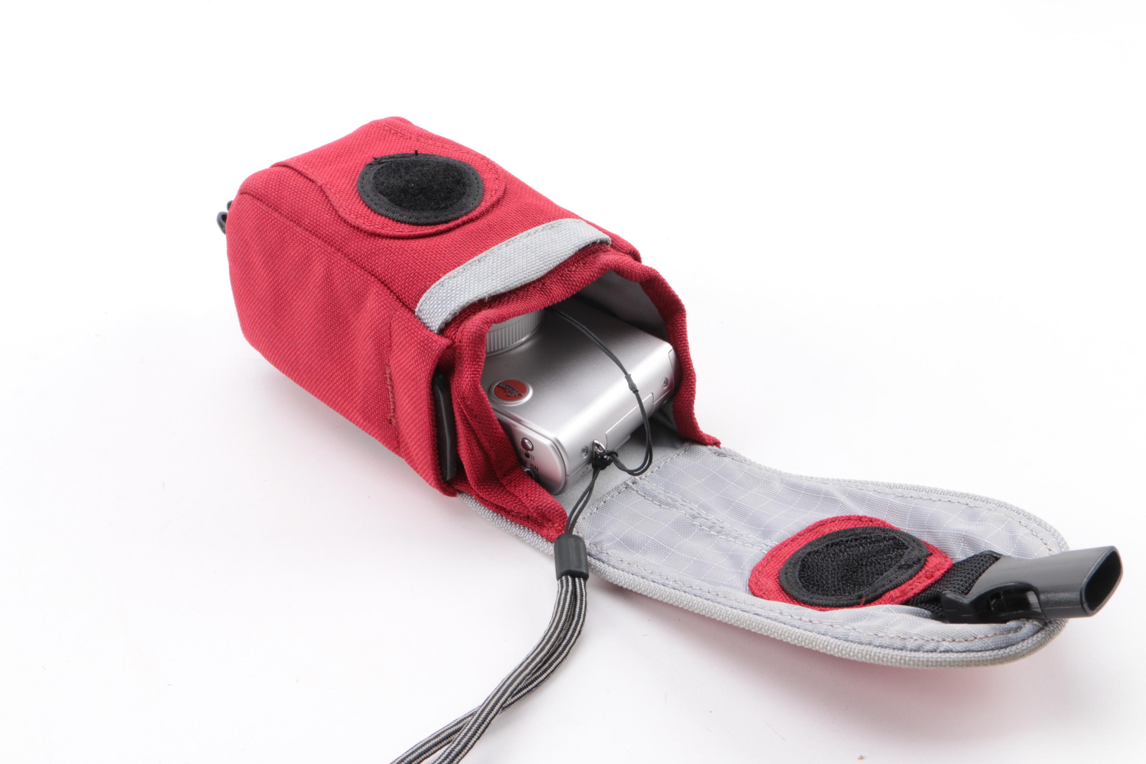 Leica D-LUX 2 Digital Camera with Case and Accessories