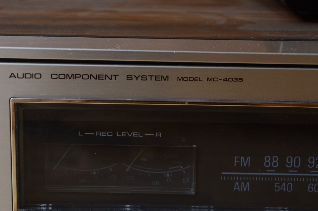 Vintage Fisher Receiver, Model MC 4035