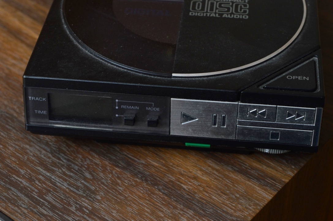 Vintage Fisher Receiver, Model MC 4035