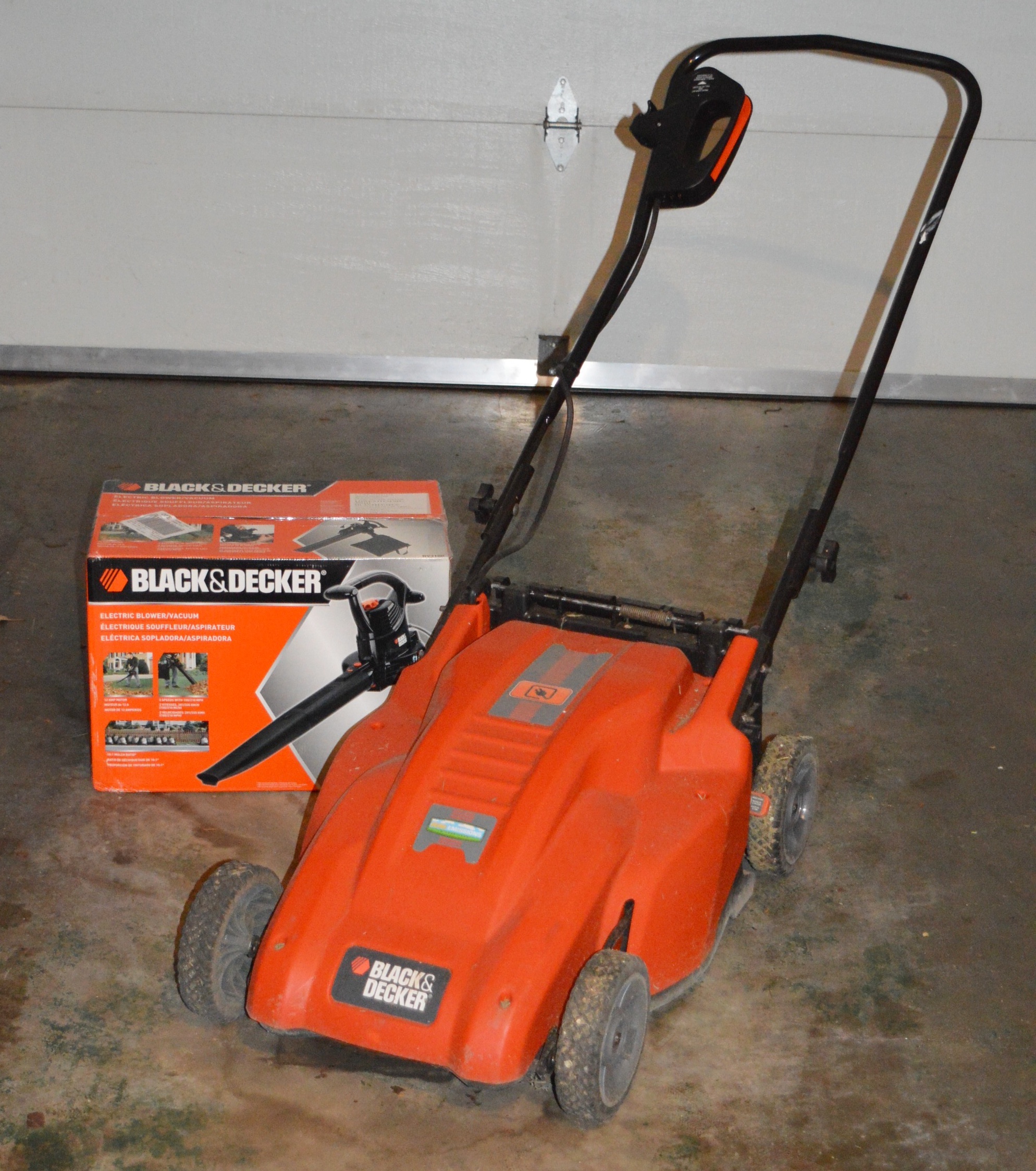 Black & Decker Electric Mower, Blower /Vacuum and String Trimmer