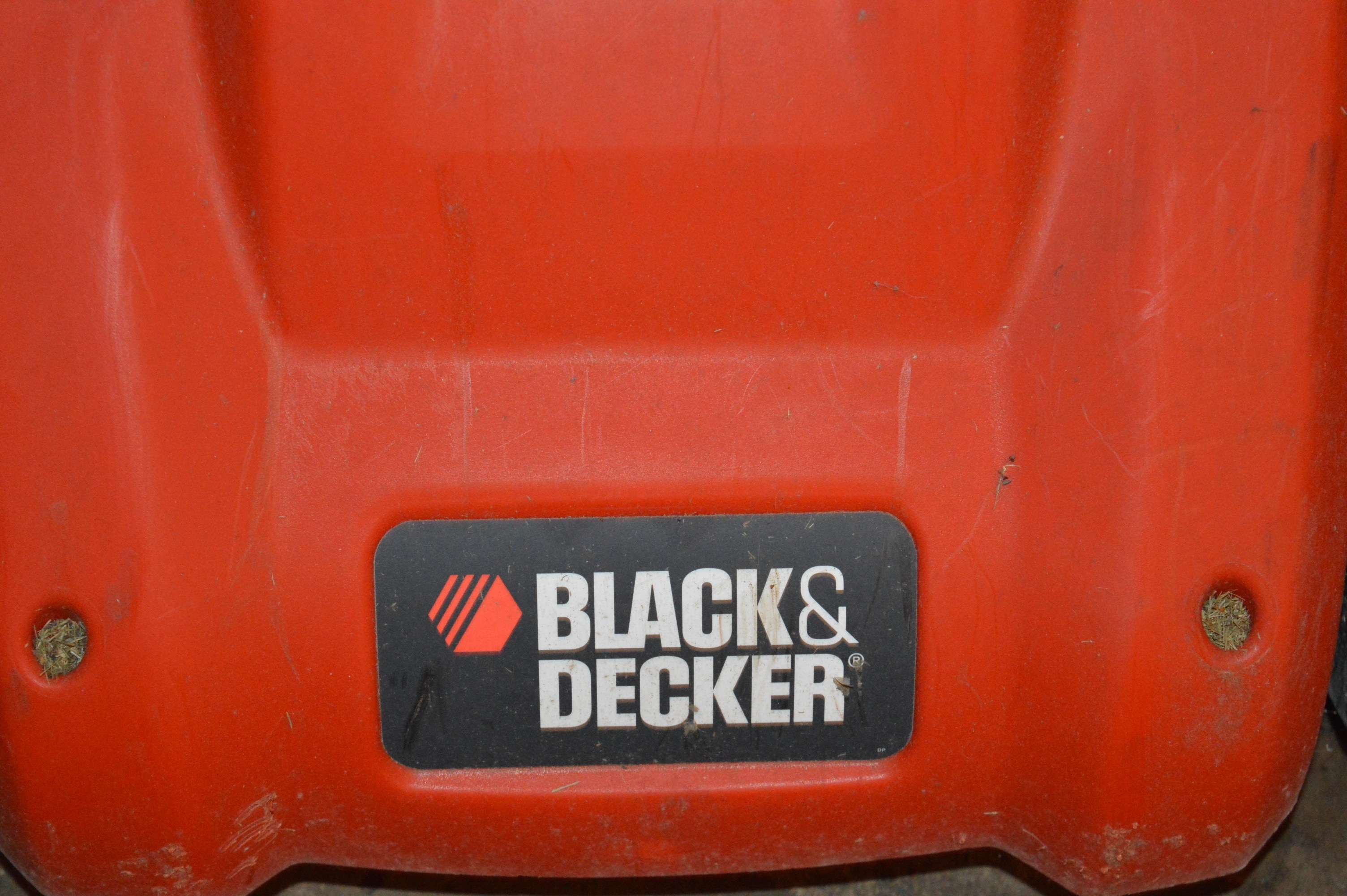Black & Decker Electric Mower, Blower /Vacuum and String Trimmer