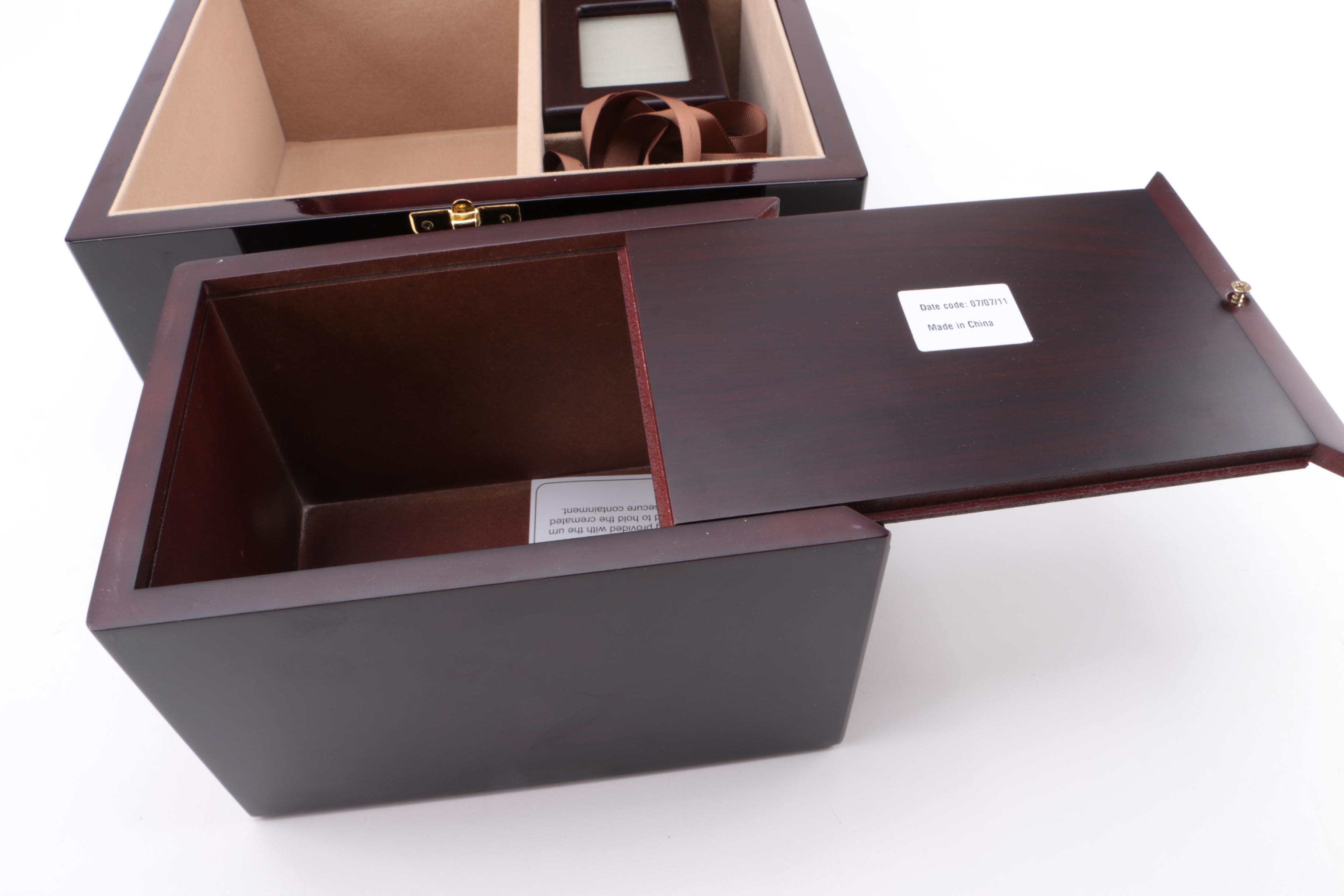 Neptune Society Funerary Cremation Box