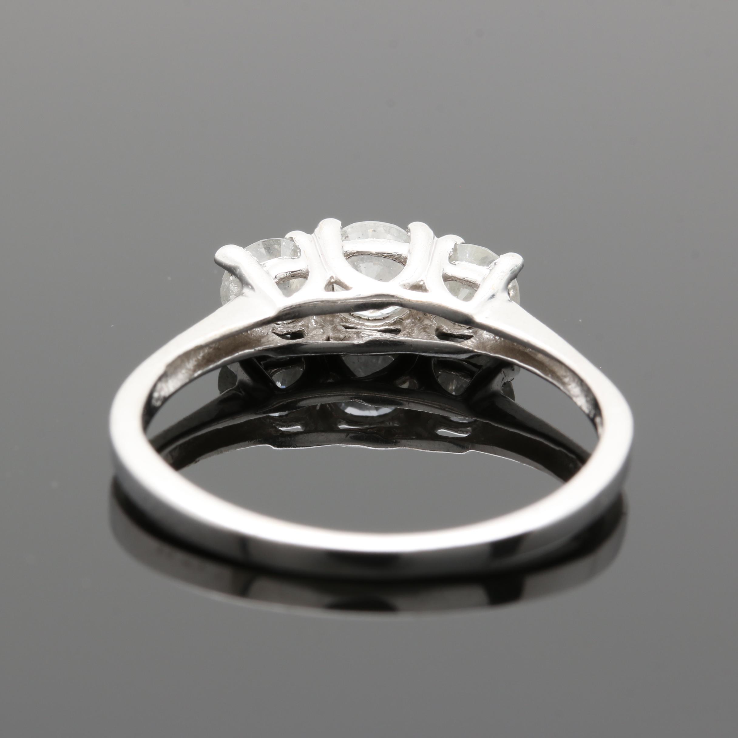 10K White Gold 0.95 CTW Diamond Ring