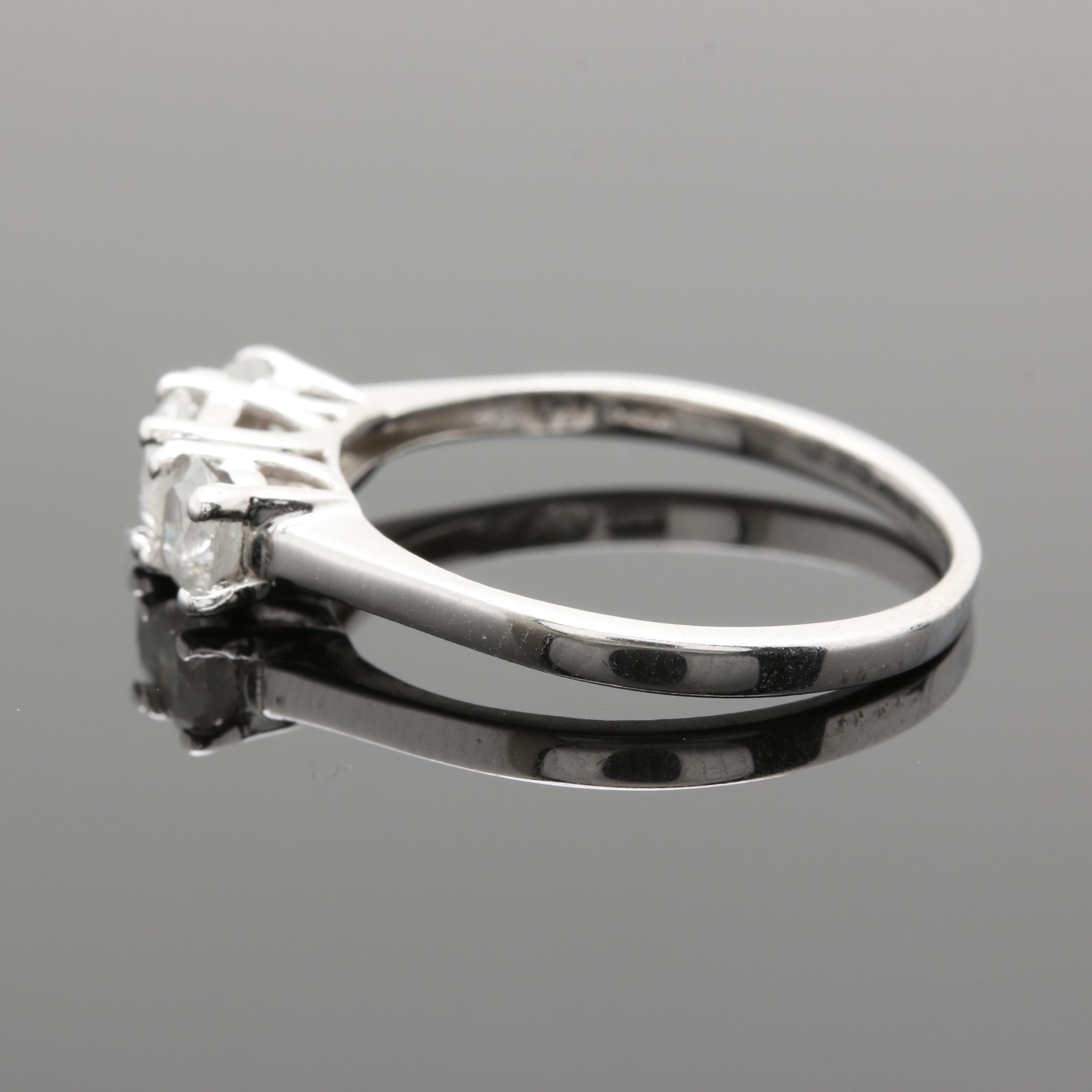 10K White Gold 0.95 CTW Diamond Ring