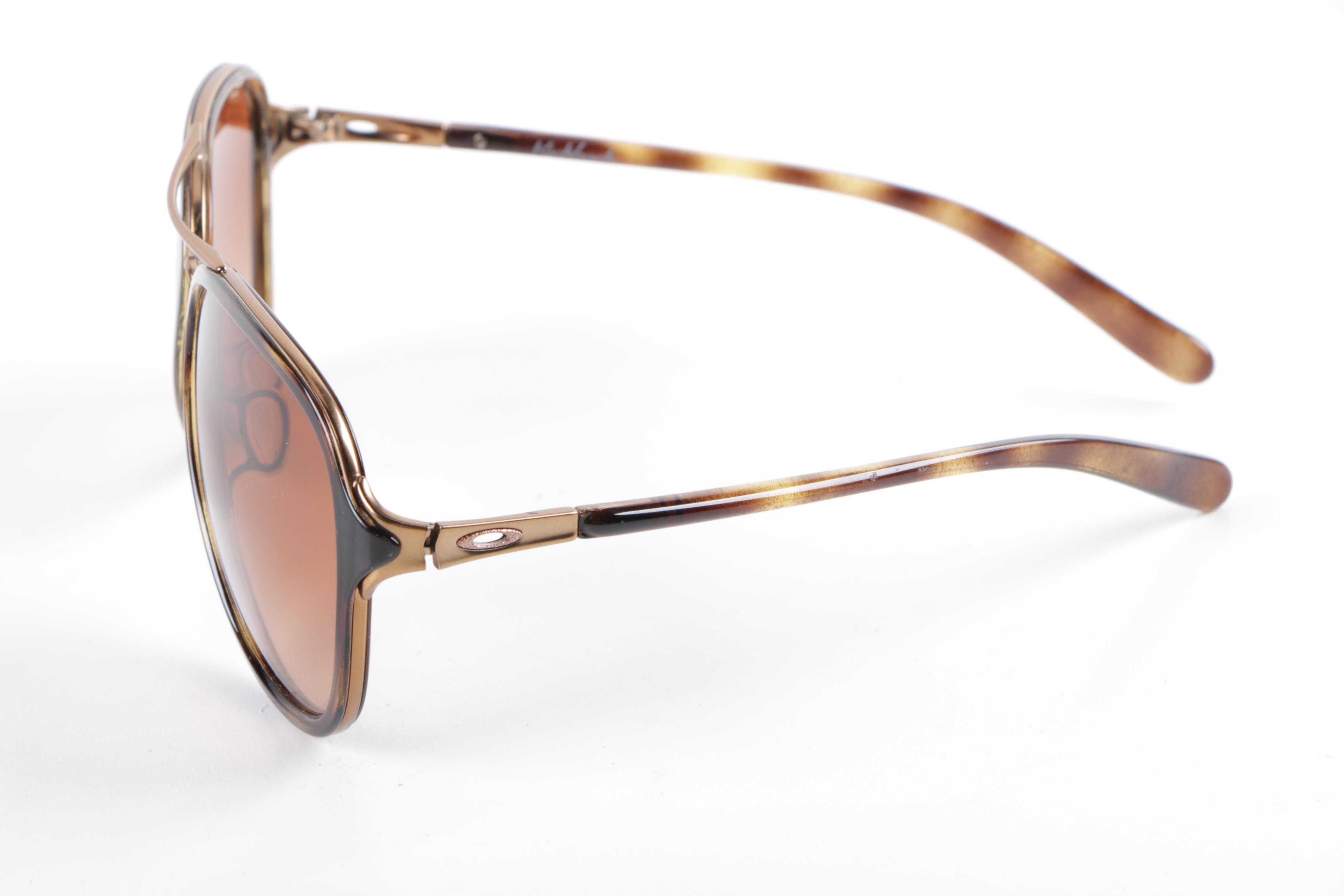 Oakley Kickback Tortoiseshell Style Aviator Sunglasses