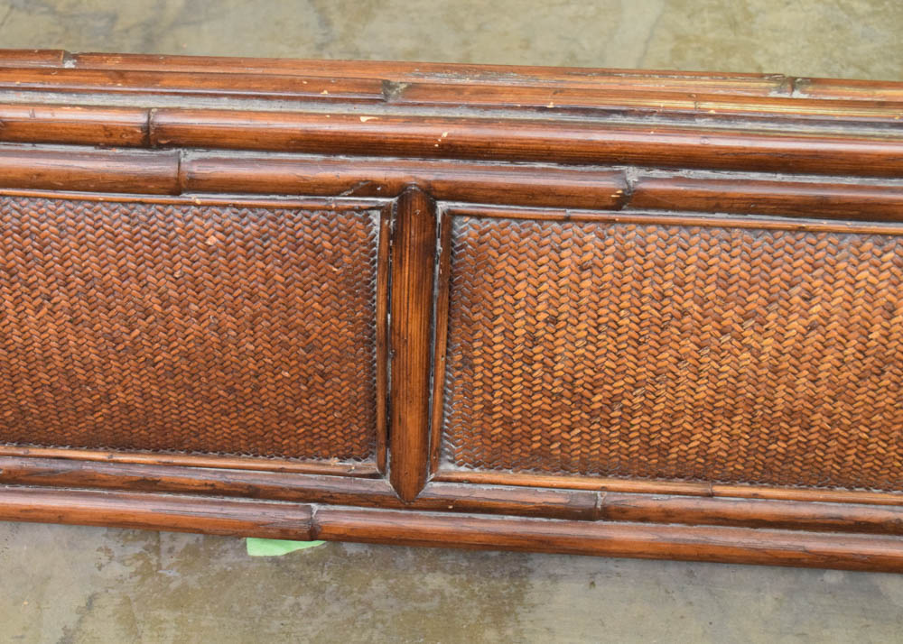 Ernest Hemingway "Kilimanjaro" King Bed for Thomasville