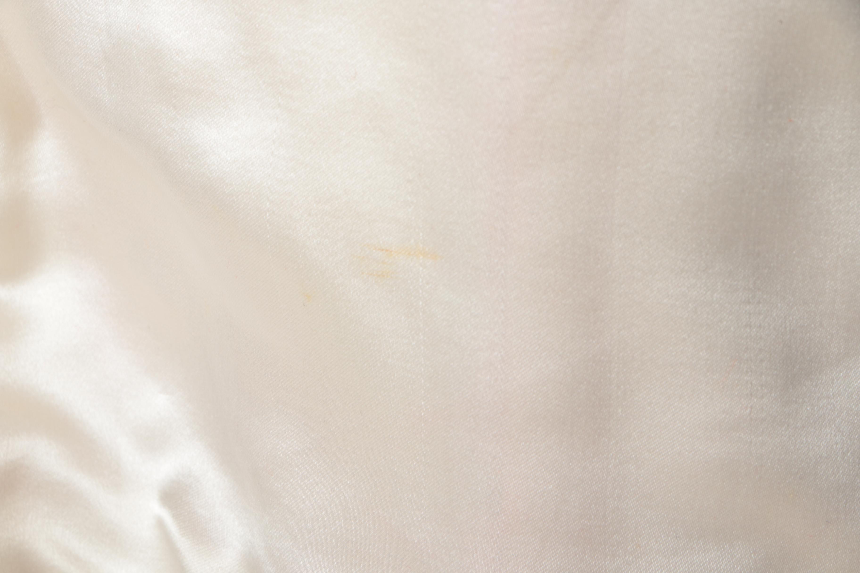 Women's Vintage Chinese Red Silk Jacket with Spider Chrysanthemum Motif