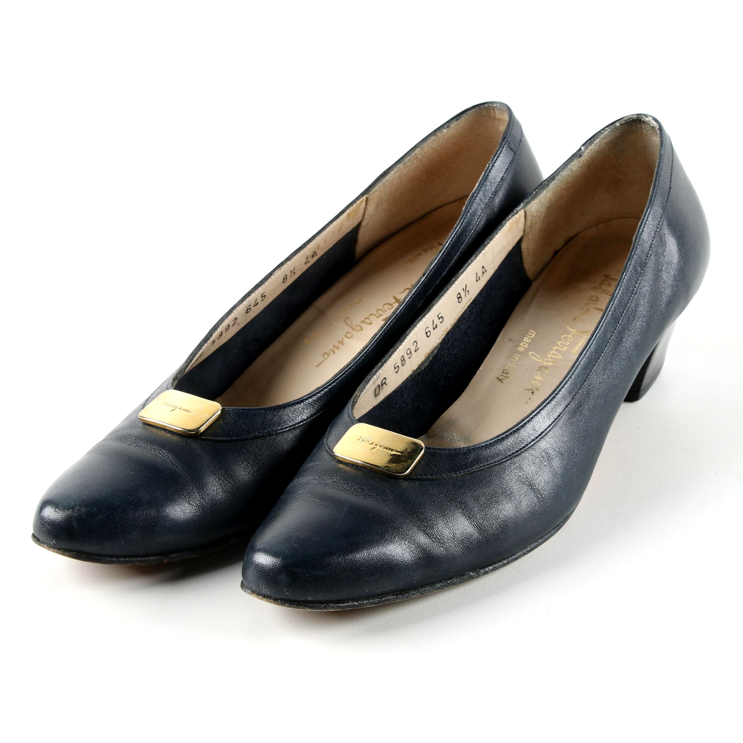 Vintage Salvatore Ferragamo Navy Blue Leather Pumps, Made in Italy