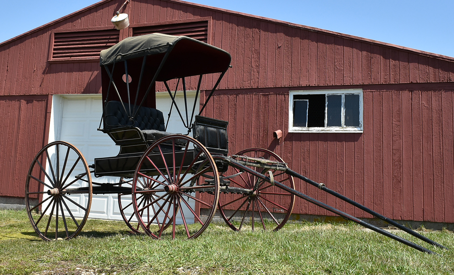 Antique Horse-Drawn Runabout Buggy by Peters Buggy Co. of Columbus, Ohio
