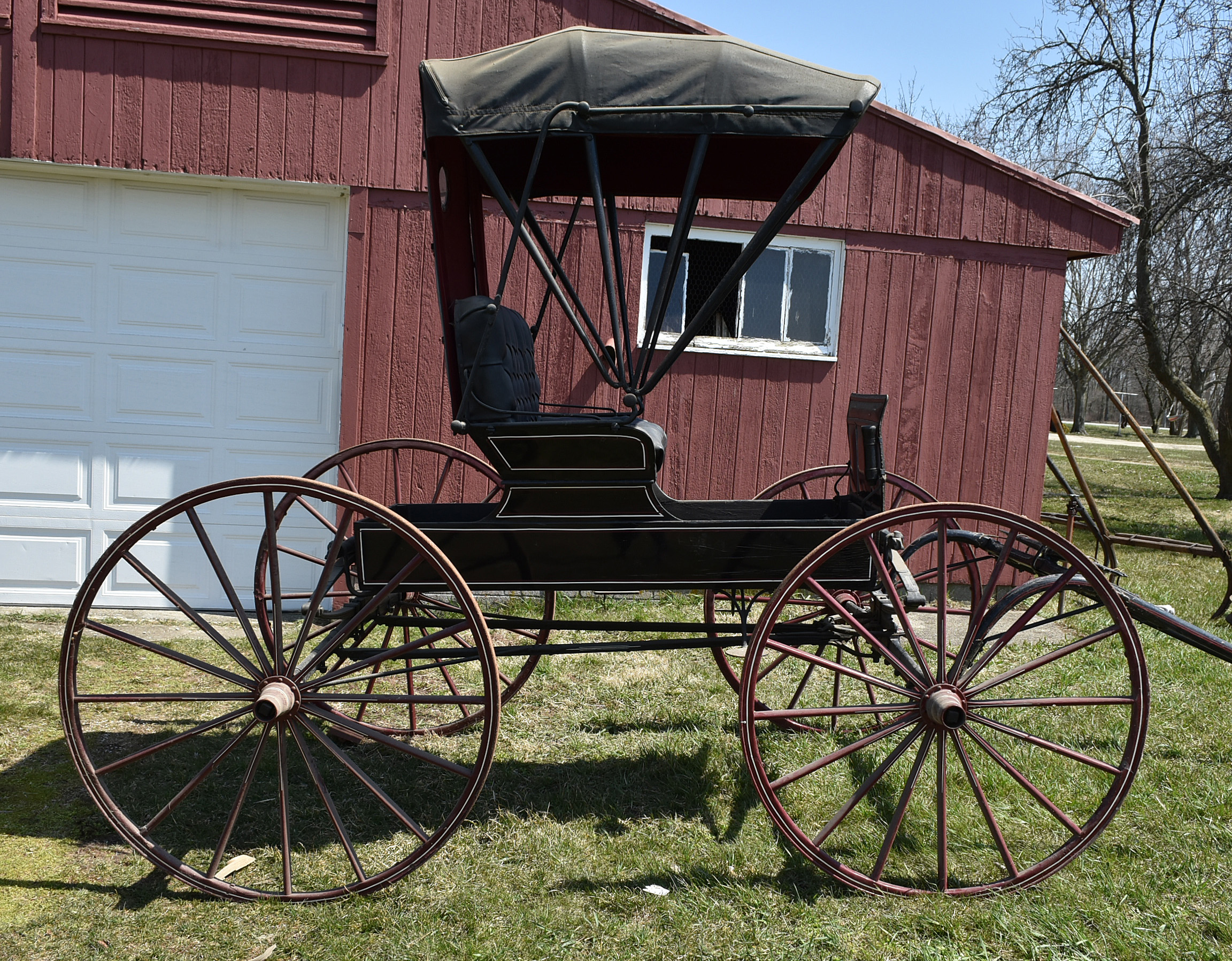 Antique Horse-Drawn Runabout Buggy by Peters Buggy Co. of Columbus, Ohio