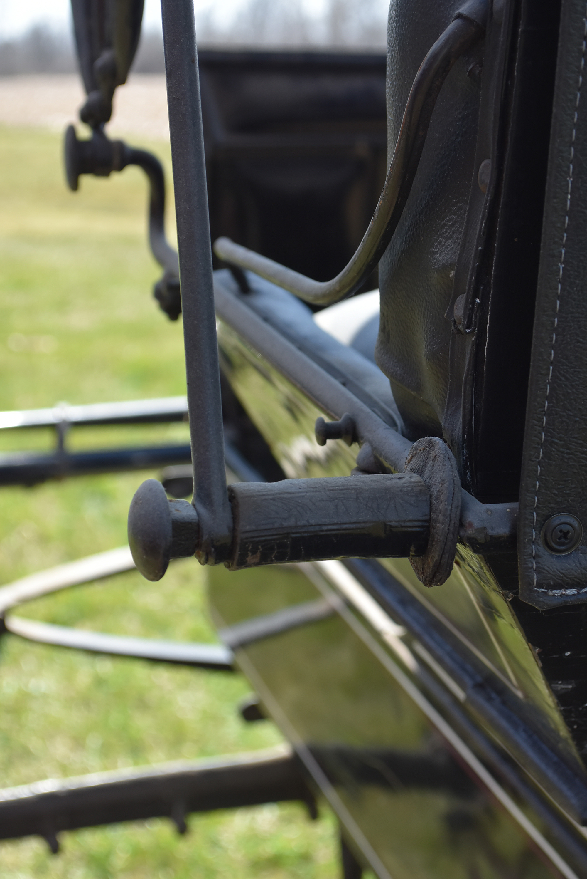 Antique Horse-Drawn Runabout Buggy by Peters Buggy Co. of Columbus, Ohio
