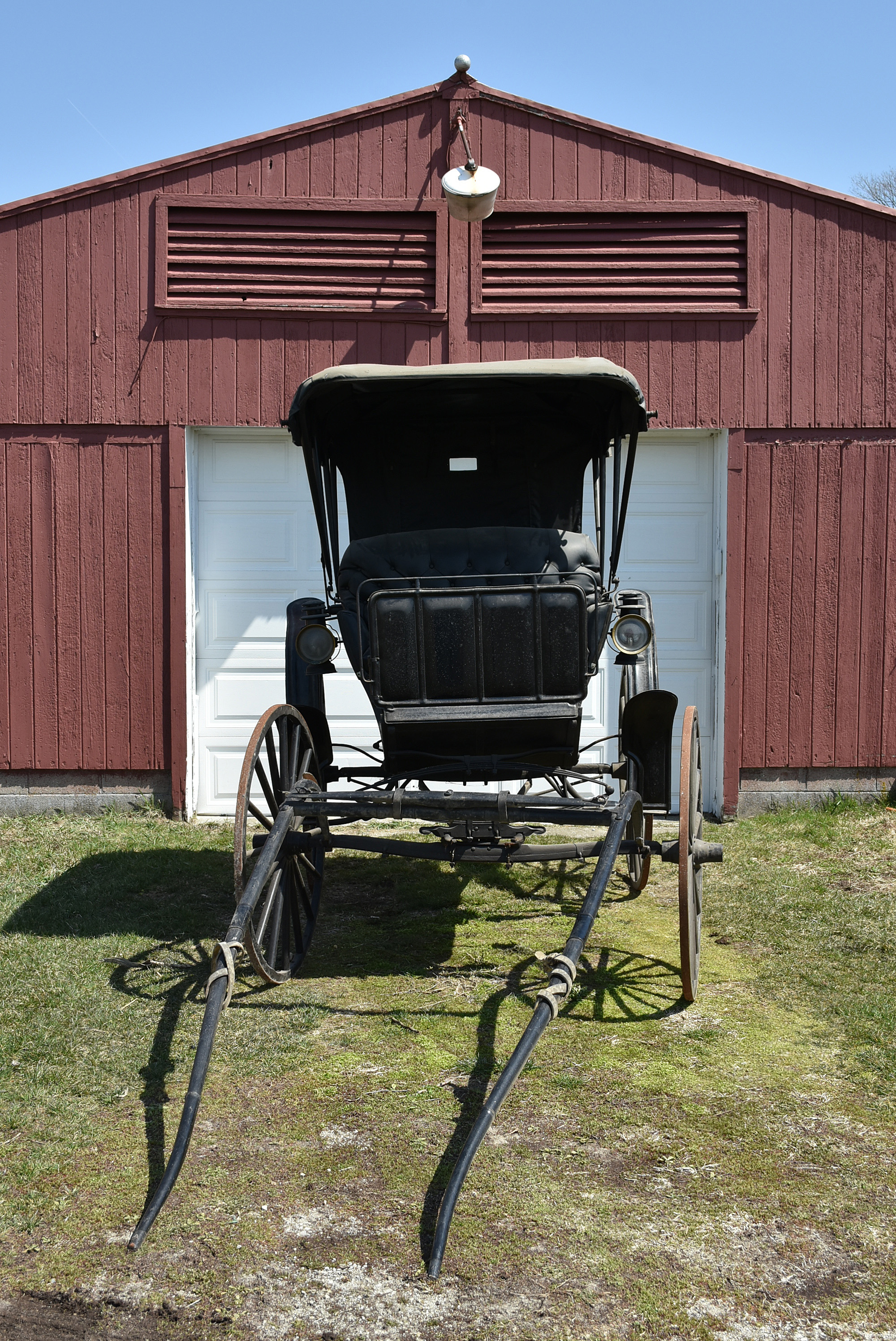 Antique Horse-Drawn Two-Seater Buggy with Dietz Lanterns