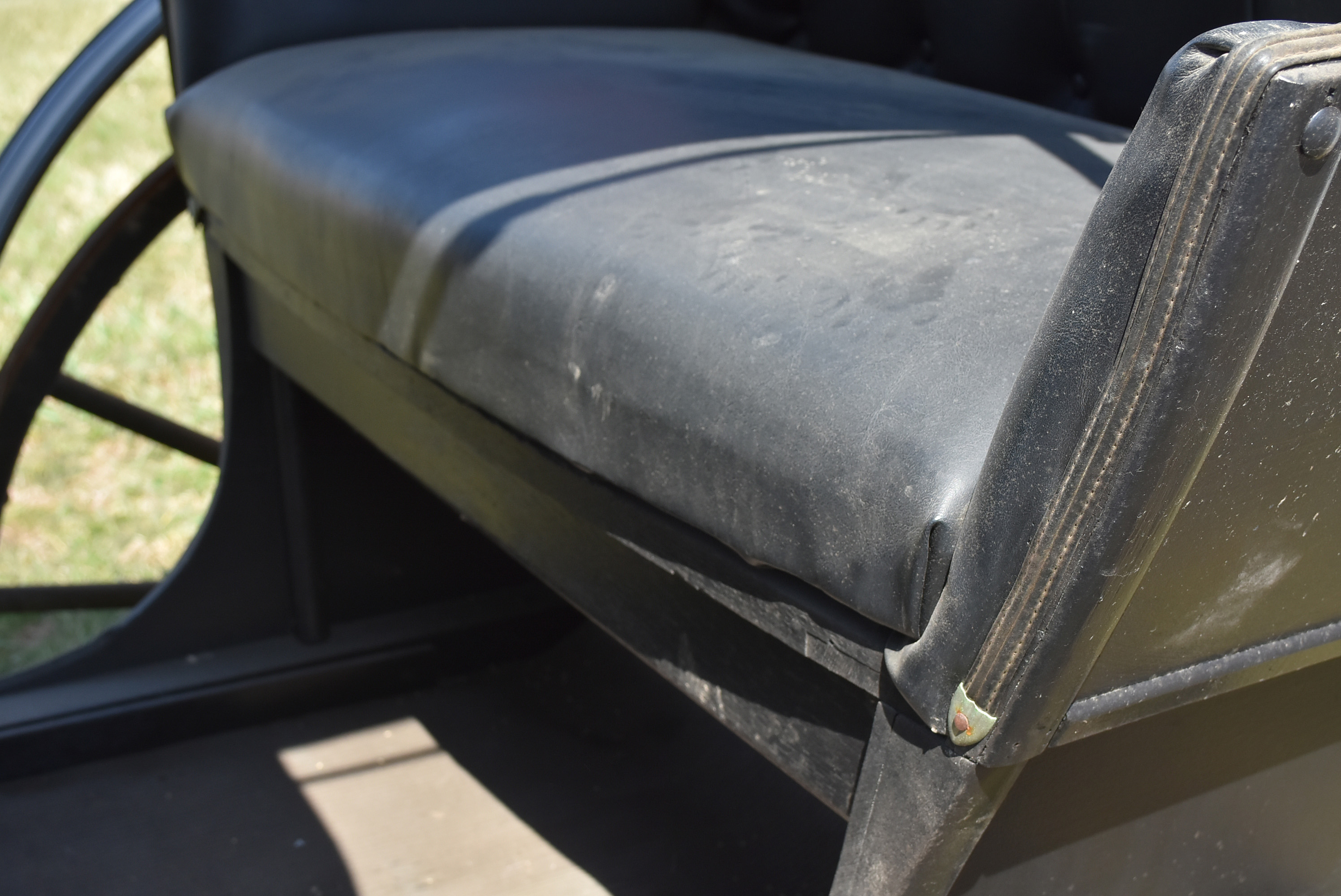 Antique Horse-Drawn Two-Seater Buggy with Dietz Lanterns