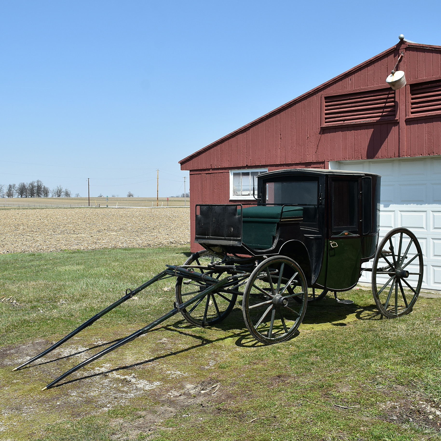 Antique Horse-Drawn Brougham Style Carriage by Hincks & Johnson of Bridgeport