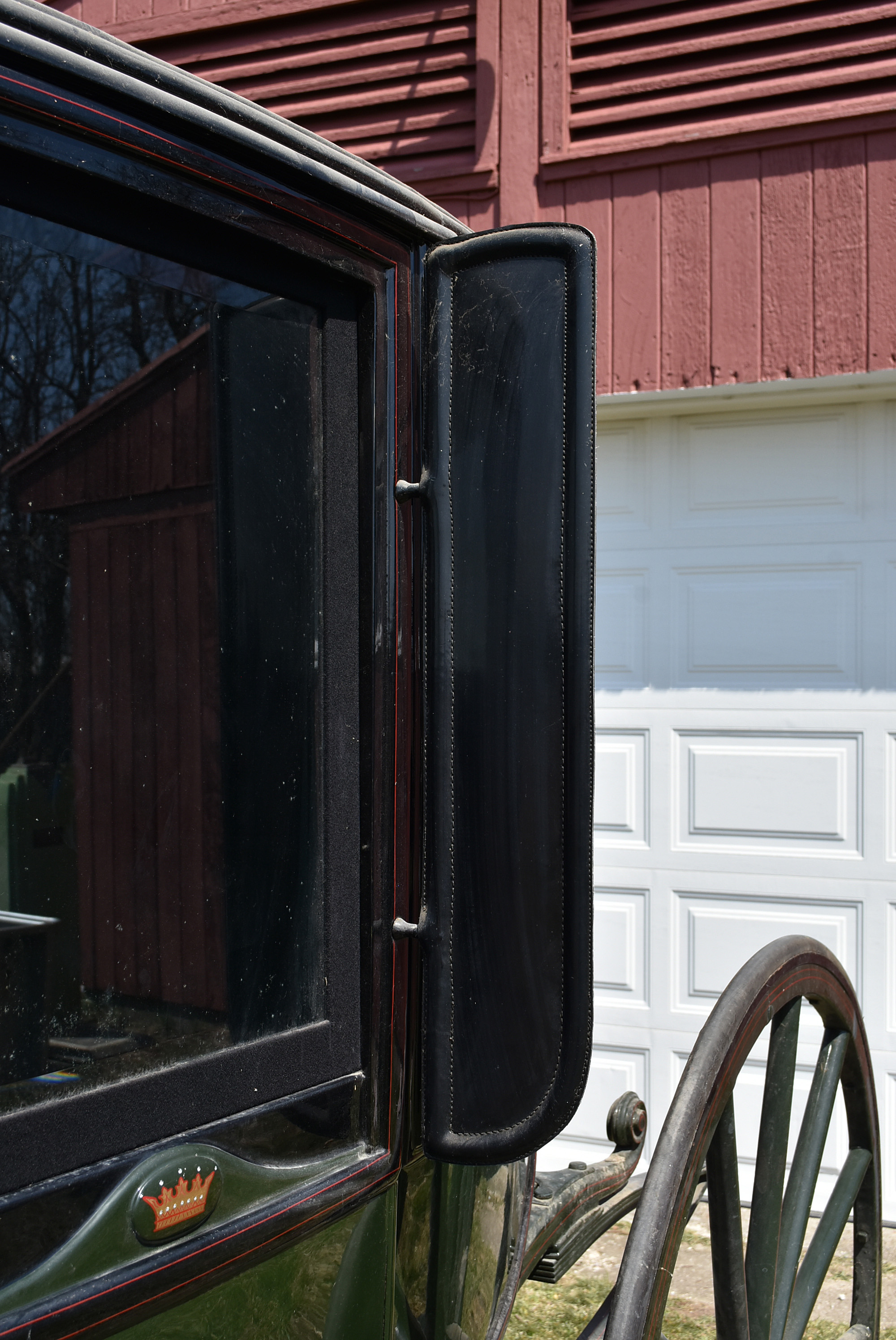 Antique Horse-Drawn Brougham Style Carriage by Hincks & Johnson of Bridgeport