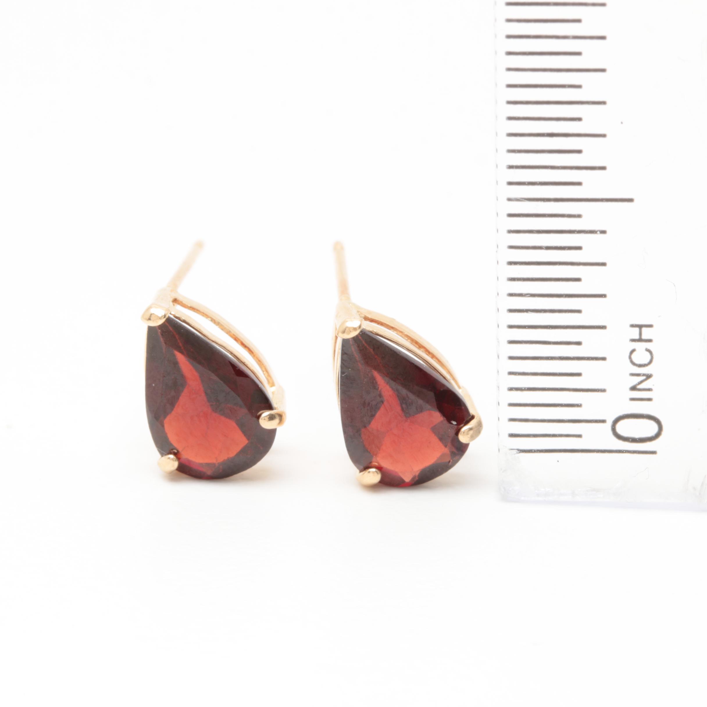 14K Yellow Gold Garnet Earrings