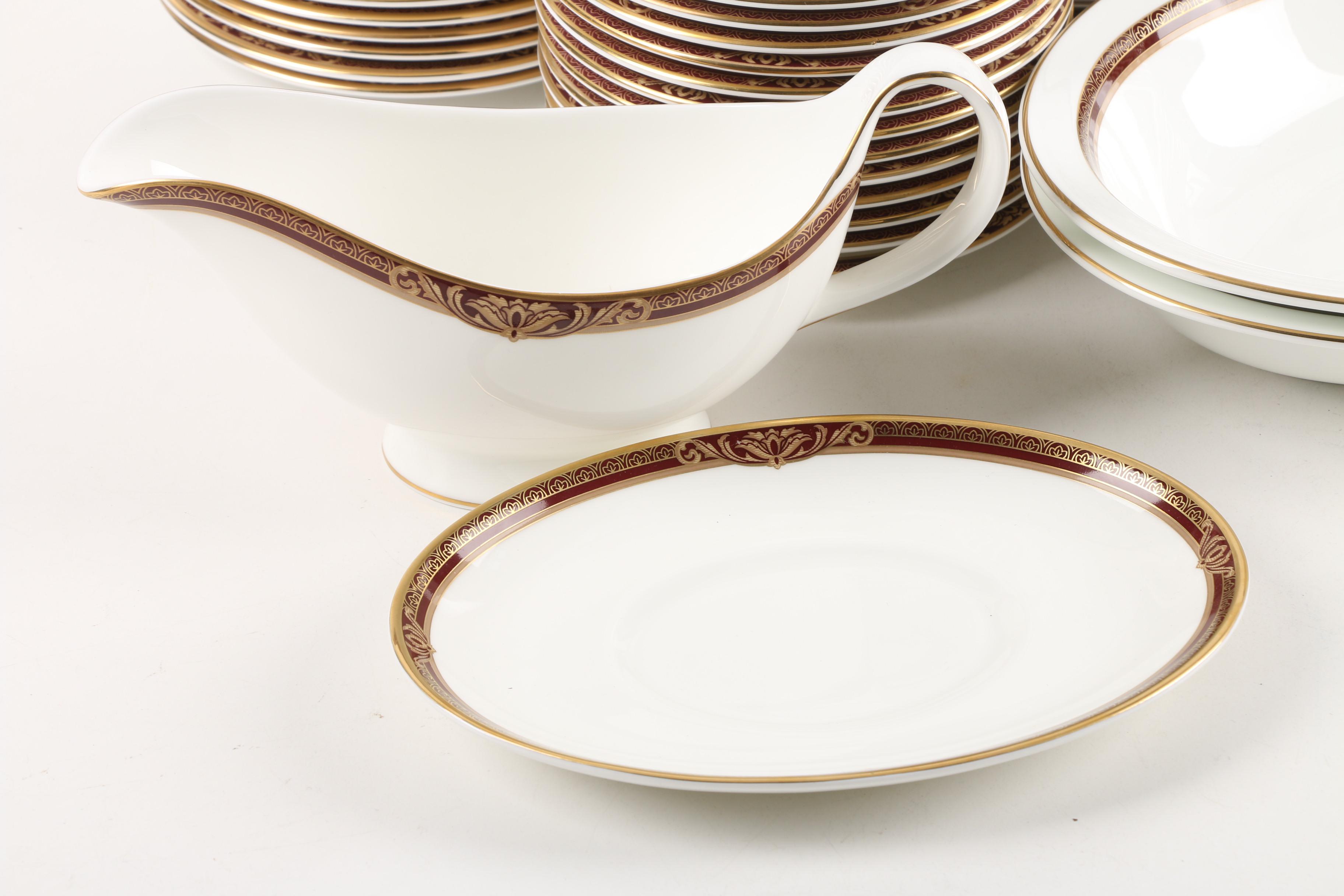 Royal Doulton "Tennyson" Bone China Dinner Service