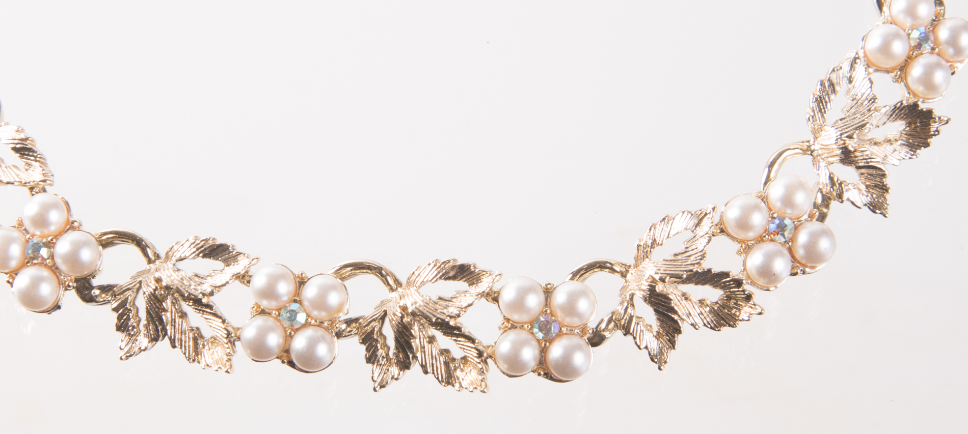 Judy Loe Gold Tone and Faux Pearl Parure