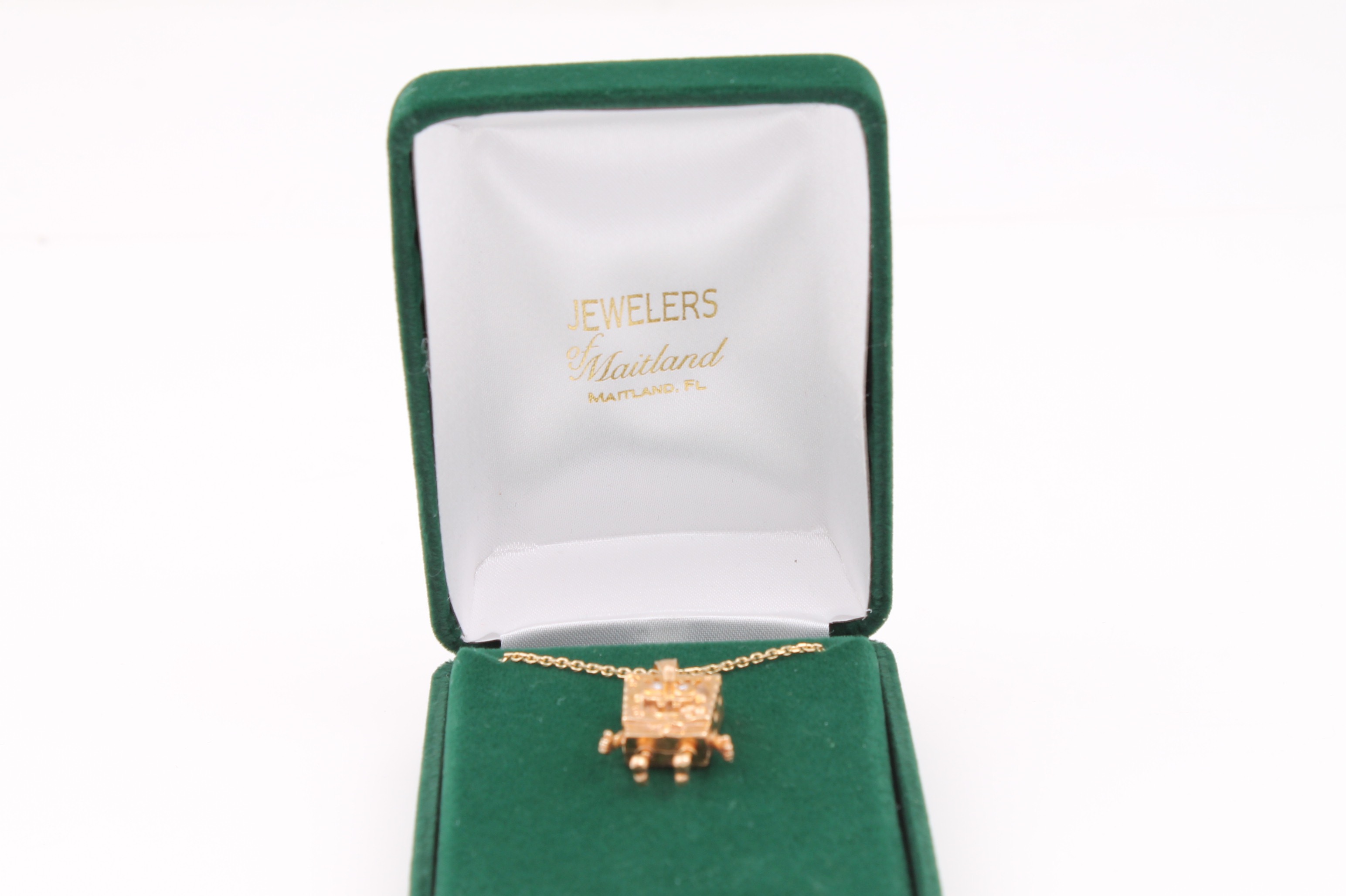 14K Yellow Gold Diamond Spongebob Pendant Necklace