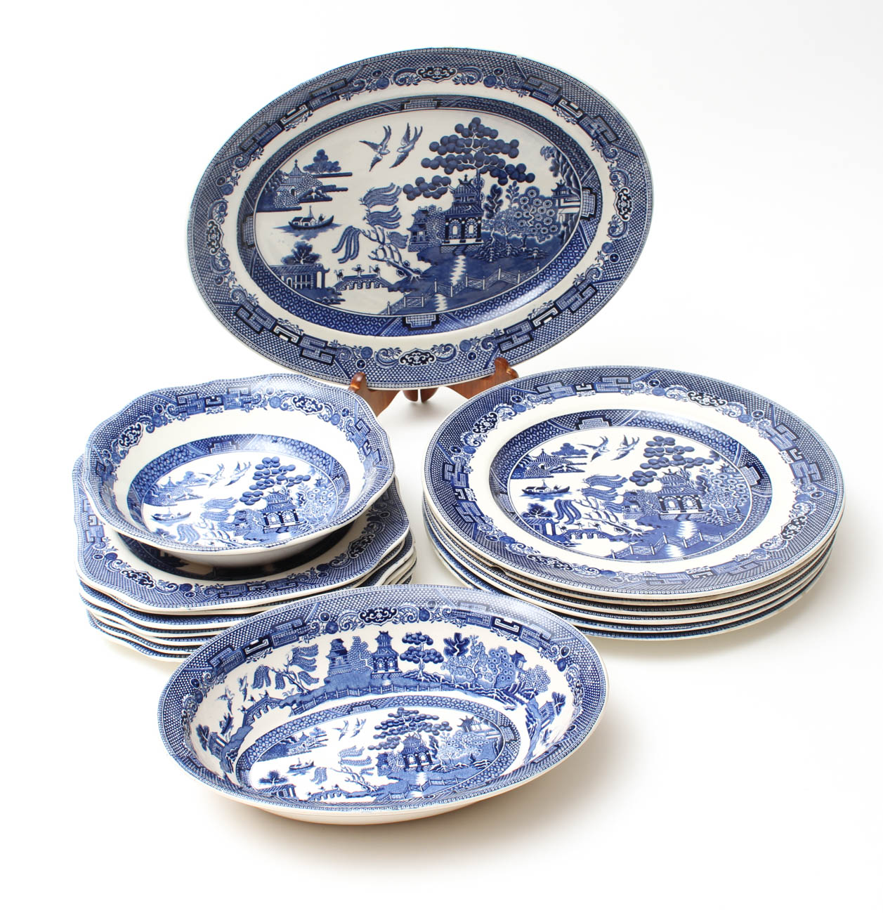 "Blue Willow" China Featuring Johnson Brothers and Homer Laughlin