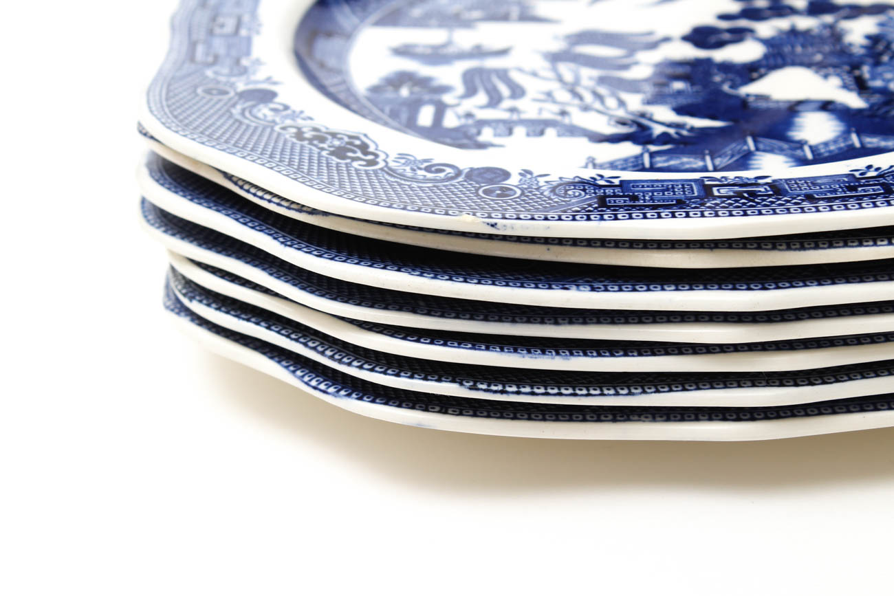 "Blue Willow" China Featuring Johnson Brothers and Homer Laughlin