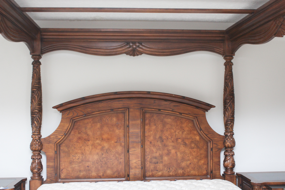 American Signature King Size Canopy Bed