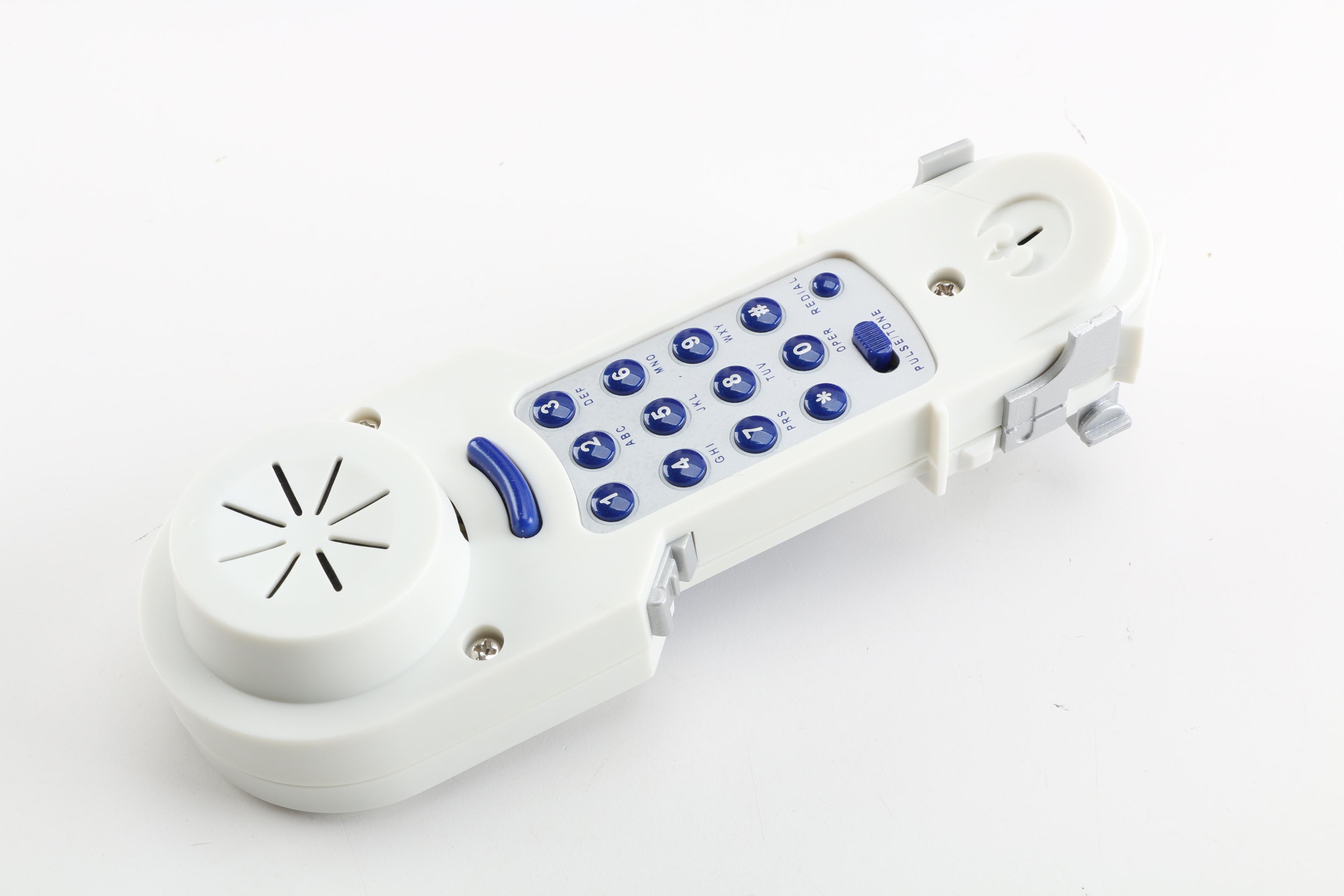 Star Wars R2-D2 Telephone and Darth Vader Power Talker Voice Changing Mask