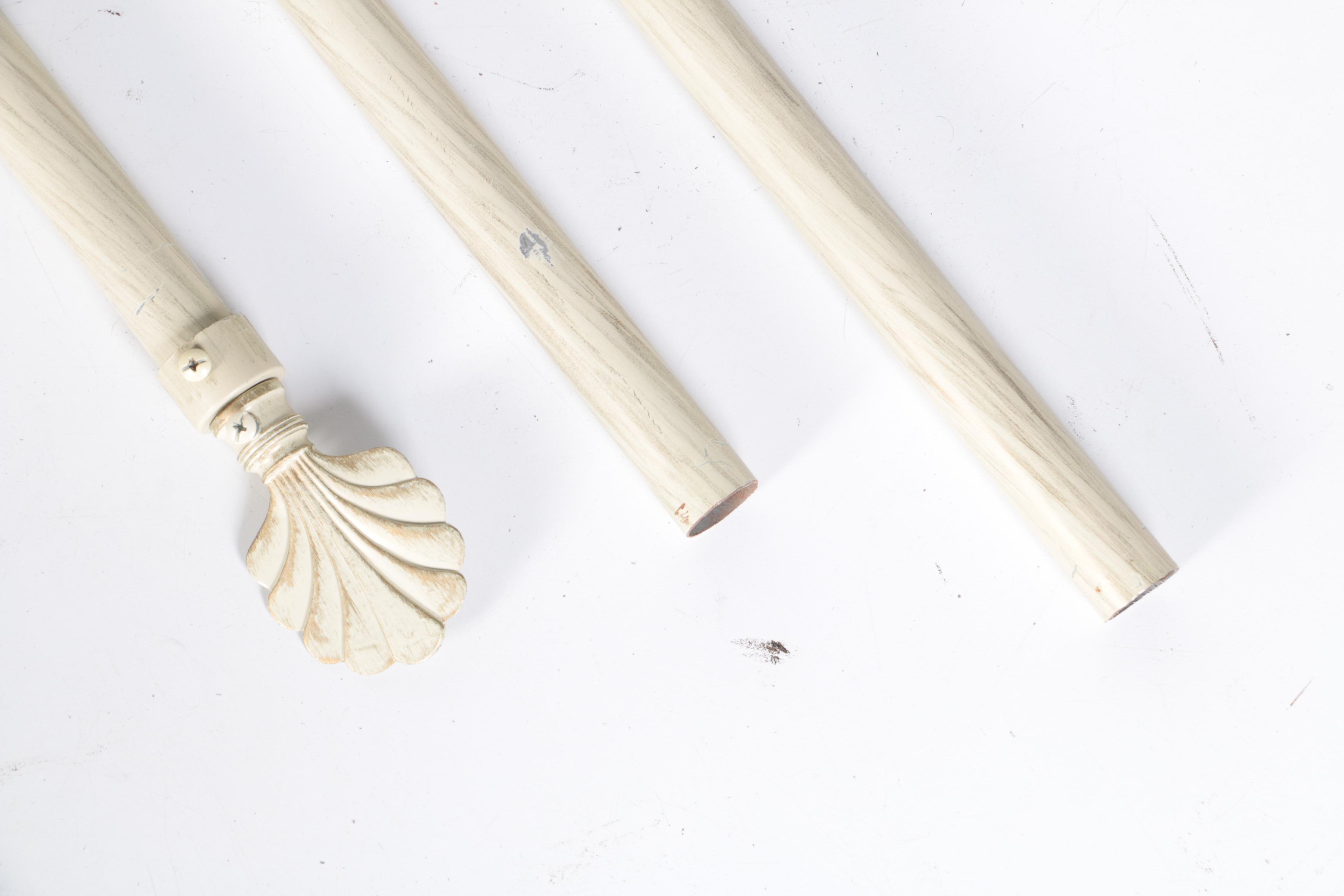 Vintage Inspired Metal Extension Rod