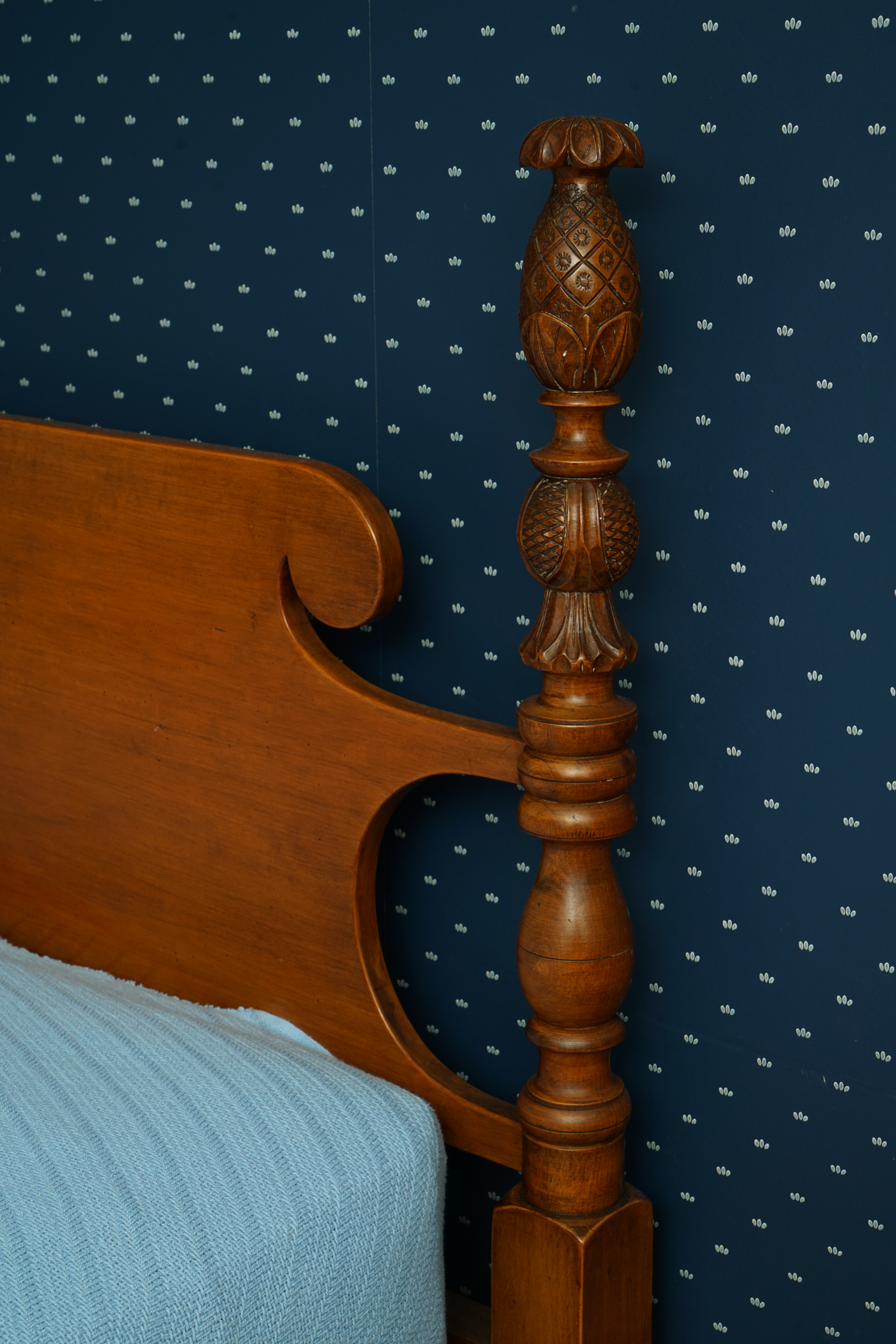 Pineapple Finial Four Poster Twin Bed Frame Pair