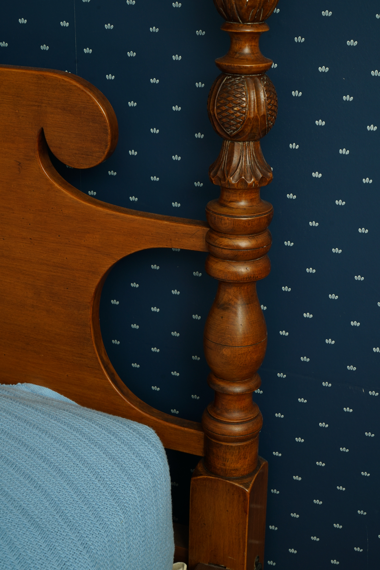 Pineapple Finial Four Poster Twin Bed Frame Pair