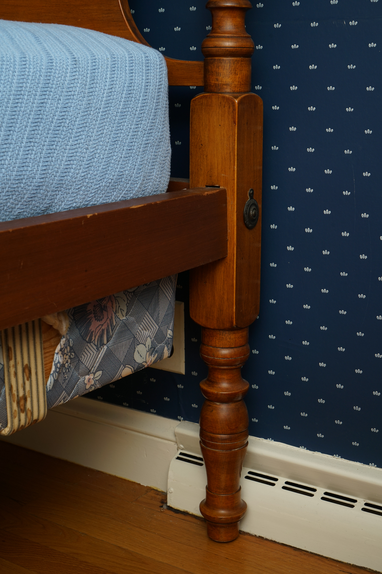 Pineapple Finial Four Poster Twin Bed Frame Pair