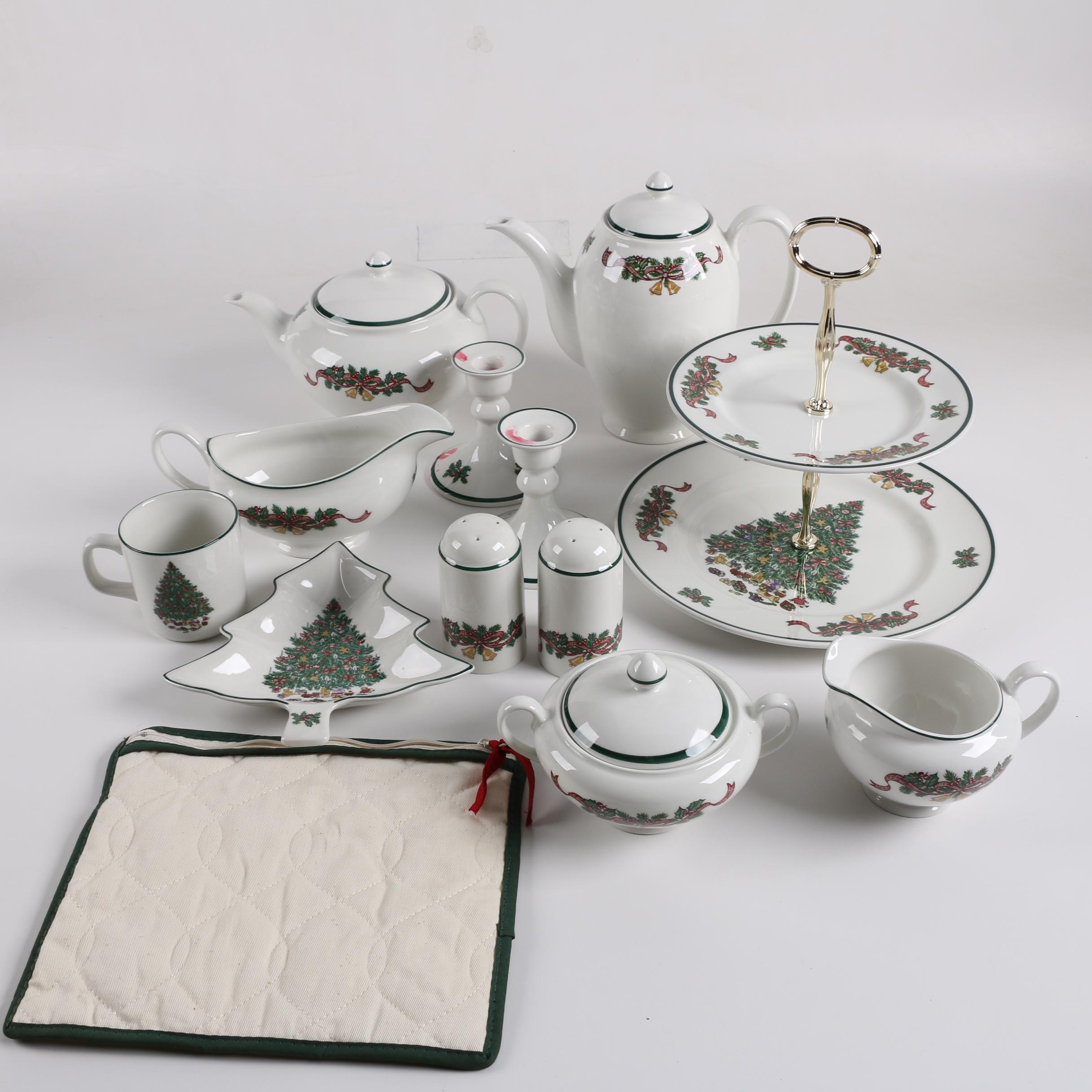 Johnson Brothers "Victorian Christmas" Serveware