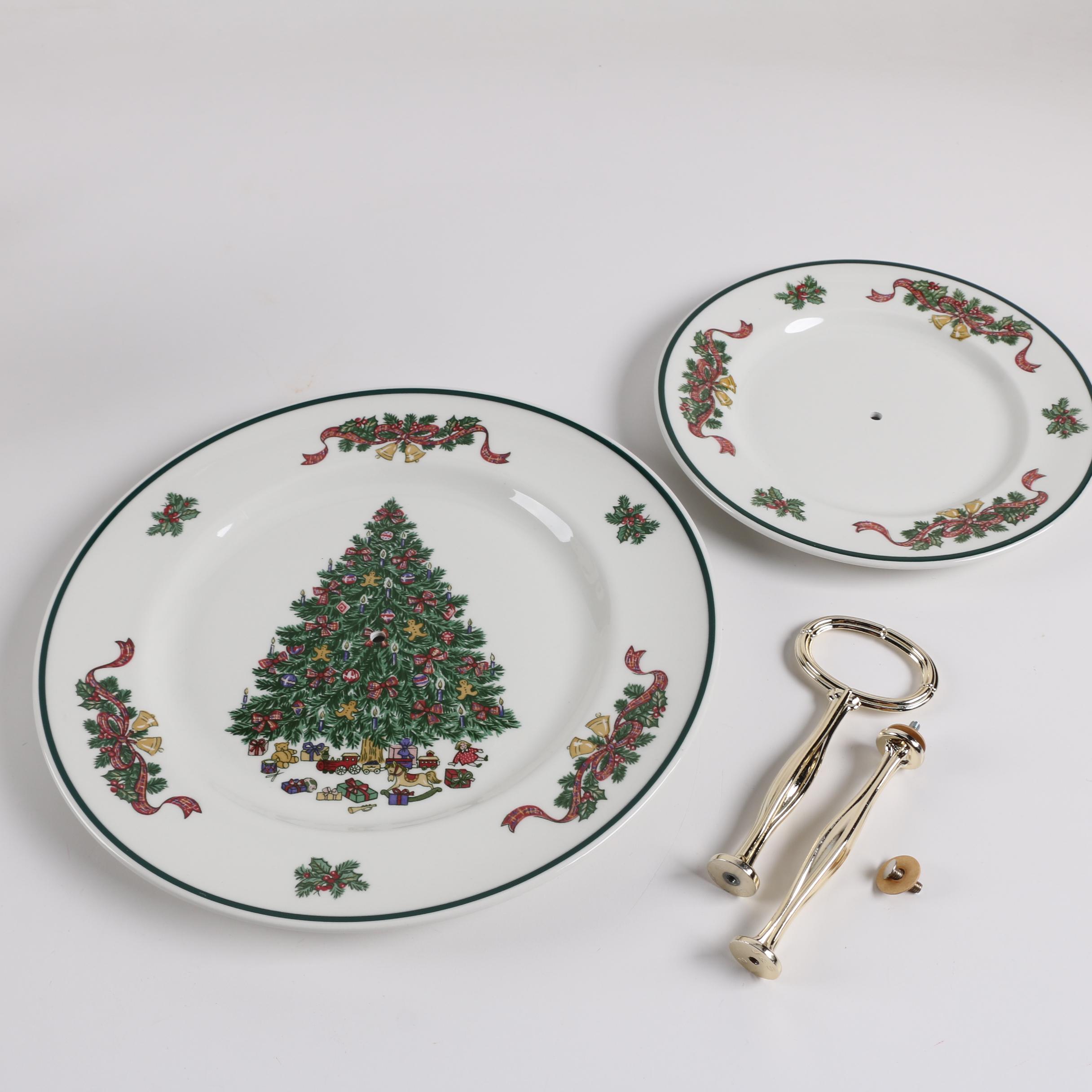 Johnson Brothers "Victorian Christmas" Serveware