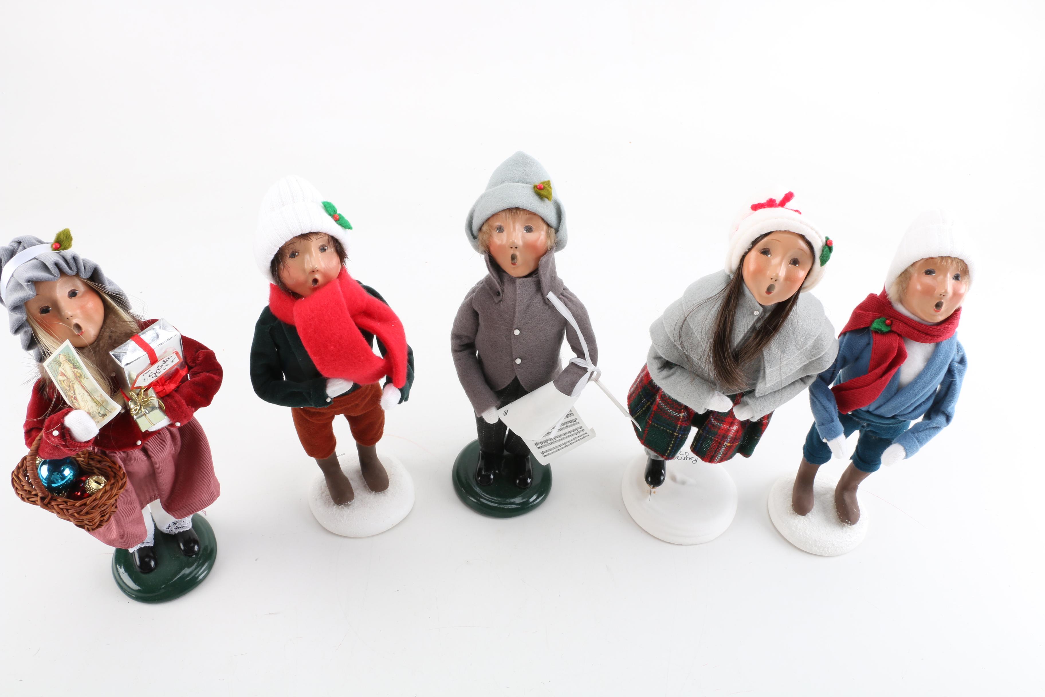 Handcrafted Byers Choice "Carolers" Figurines