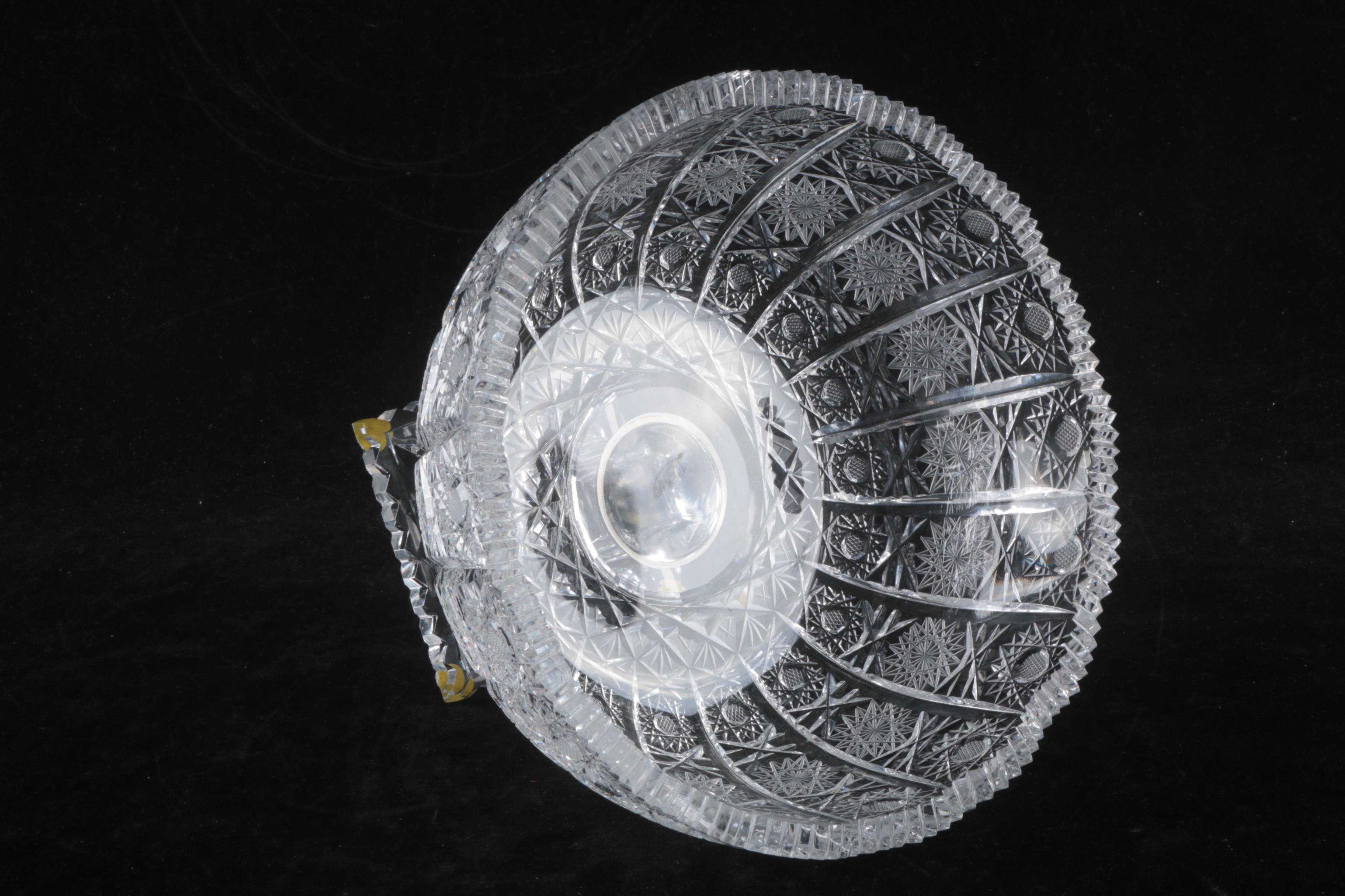 Star Patterned Paneled Footed Crystal Bowl