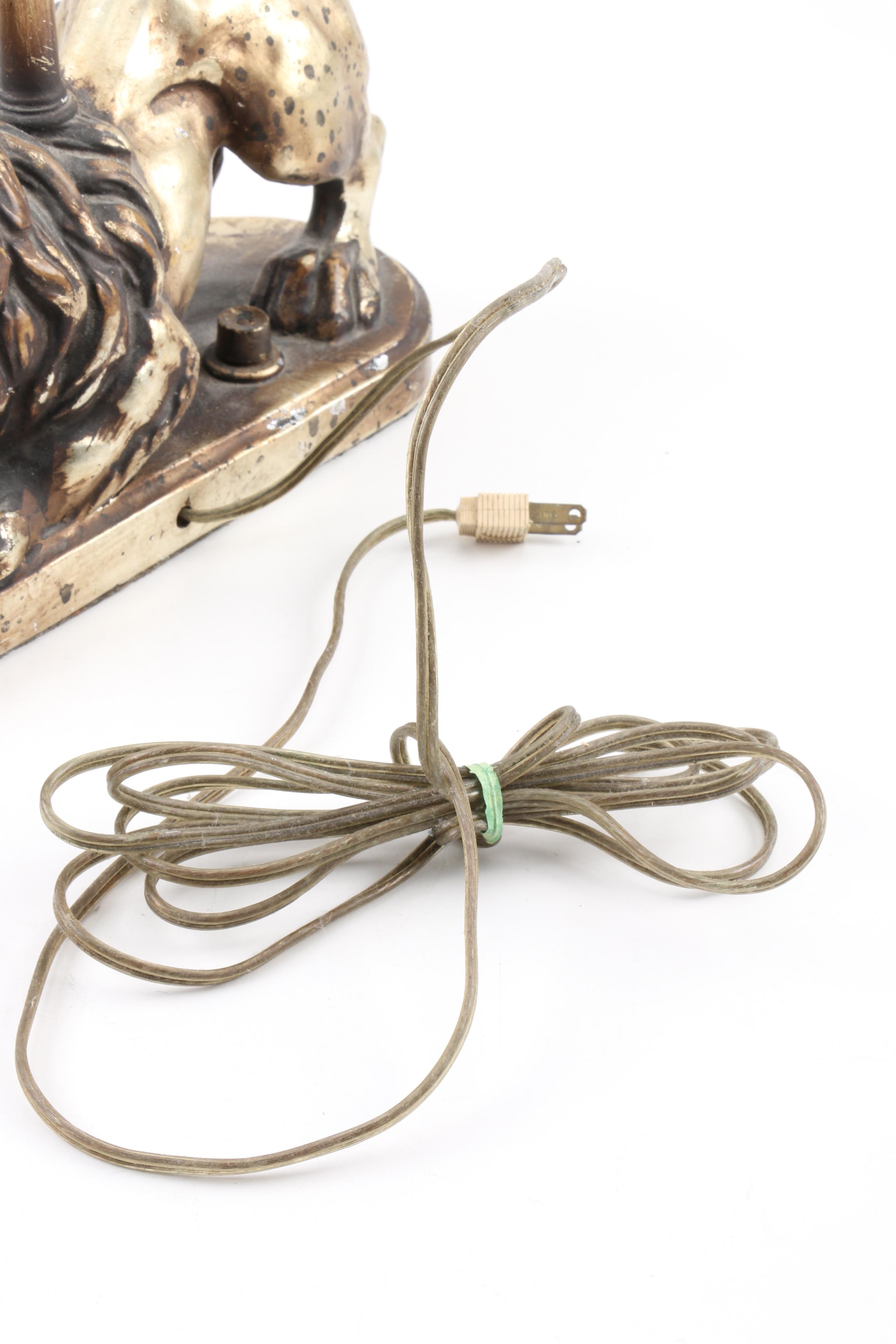 Lion Figure Table Lamp