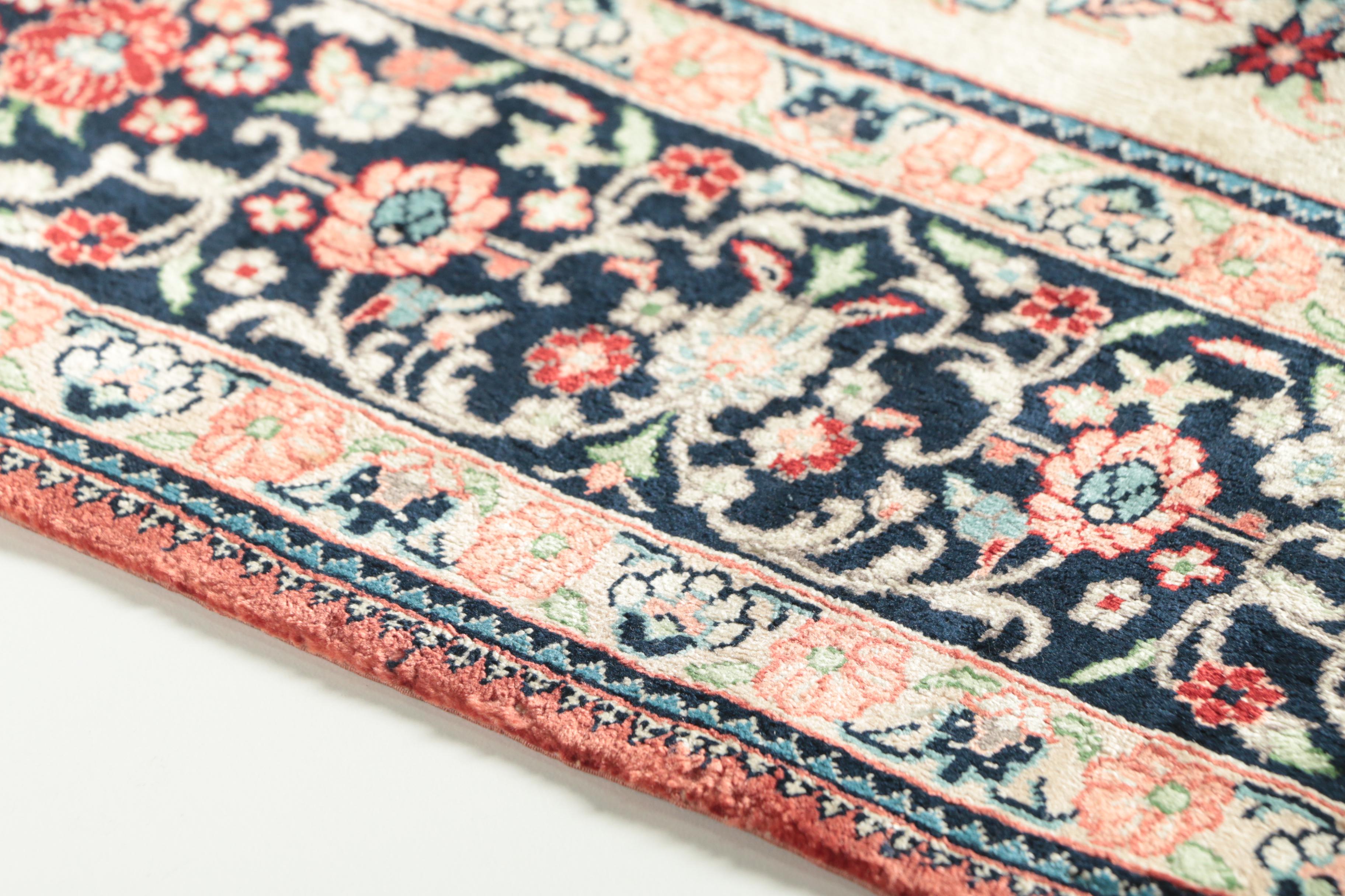 Hand-Knotted Persian Kashan Silk Accent Rug