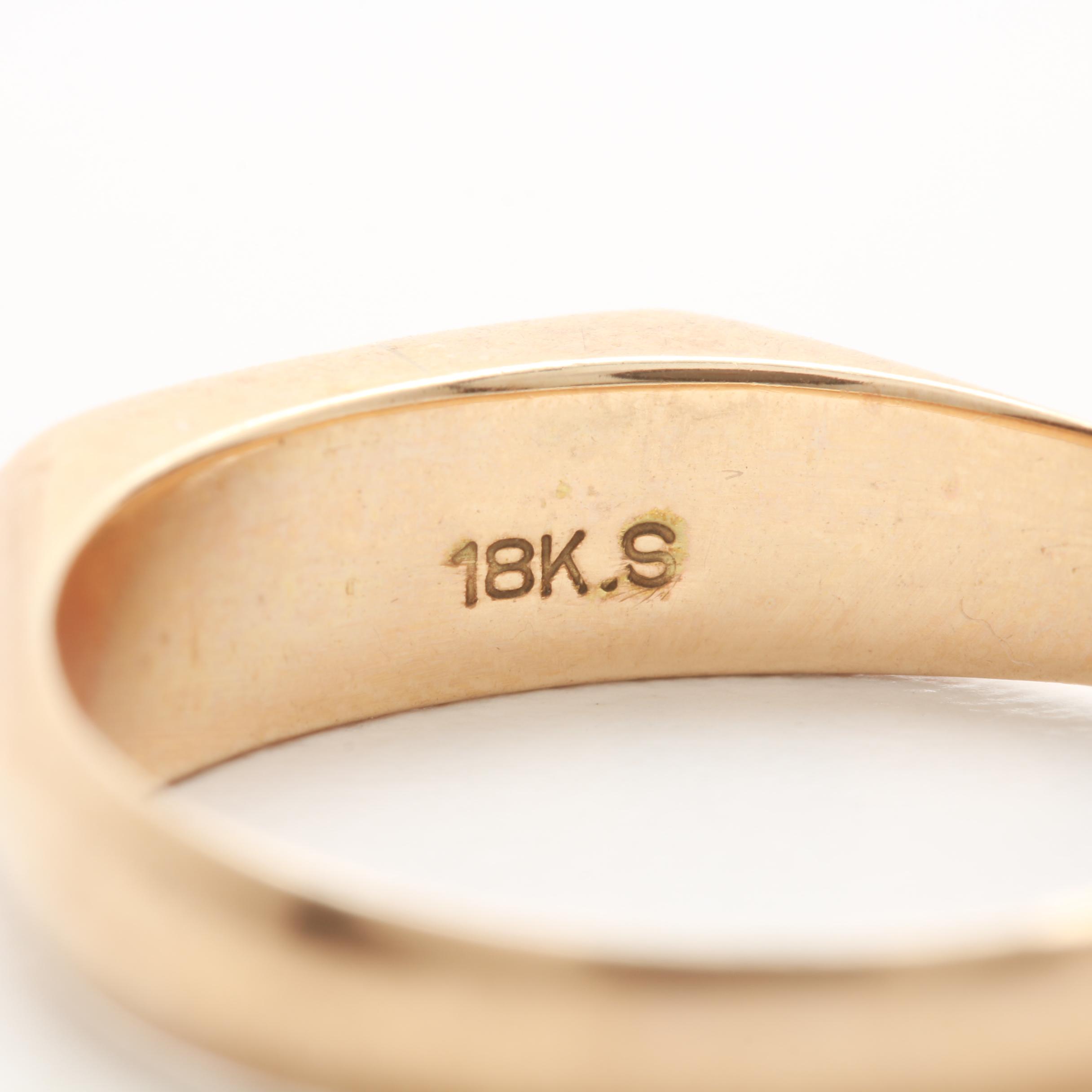 14K Yellow Gold Coral Ring