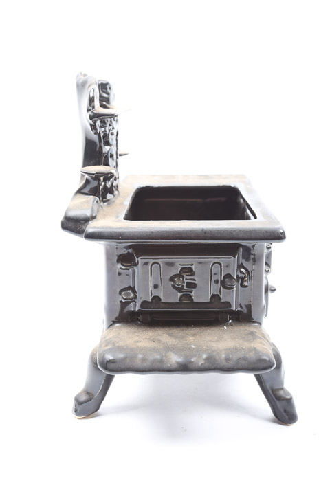 Ceramic Miniature Stove Planter