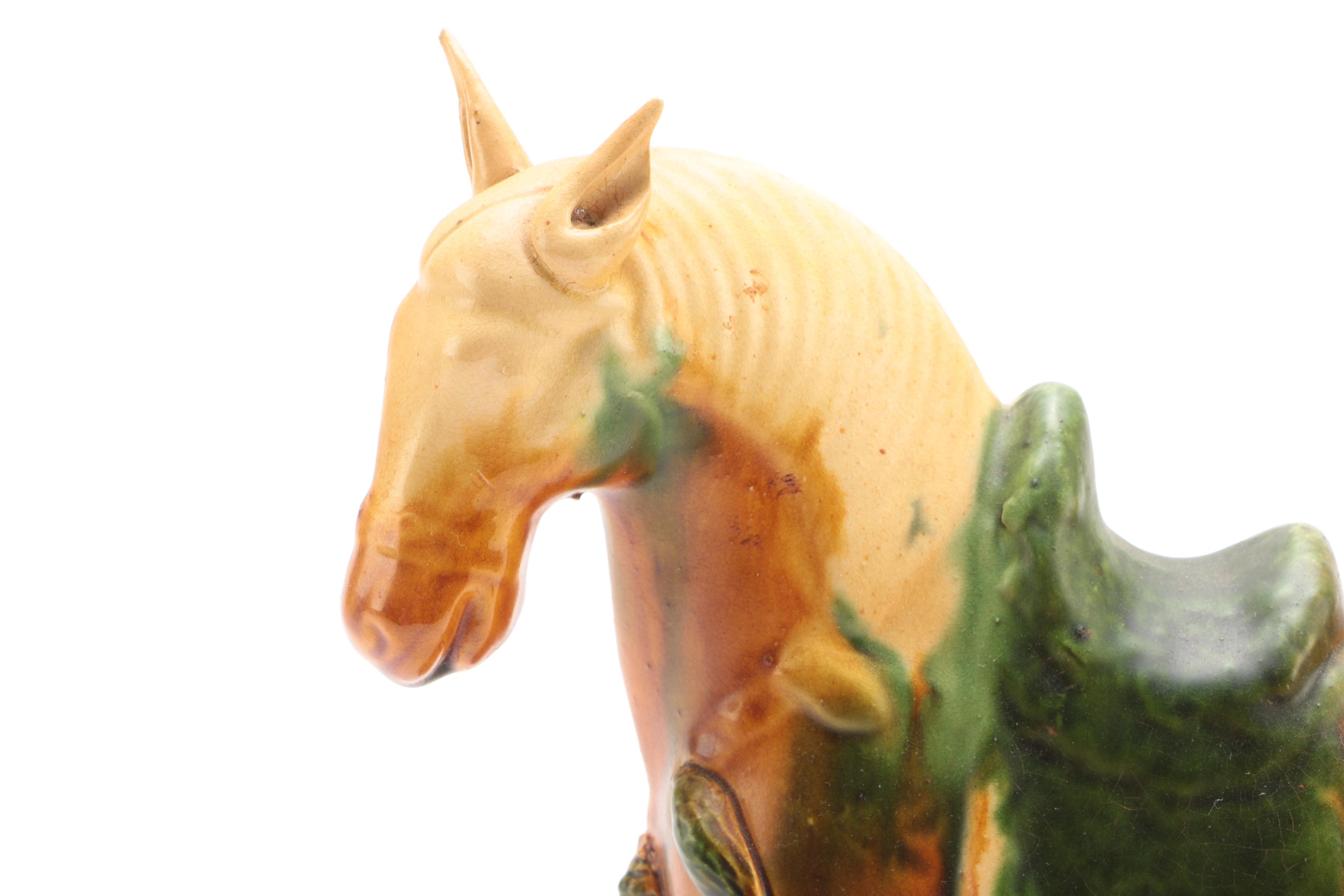 Decorative Ceramic Tang Style Horse Figurine with Wooden Stand