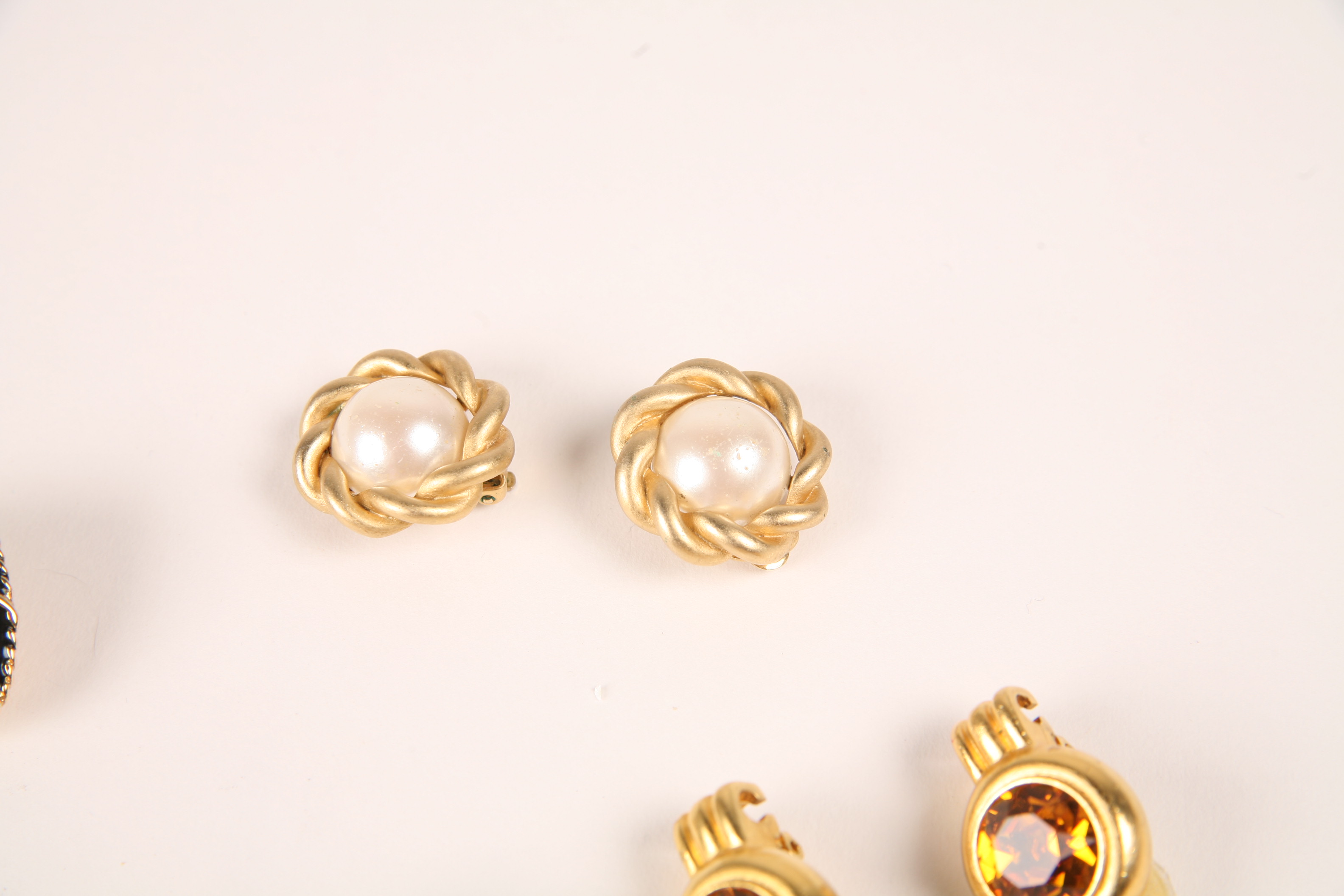 1980s Designer Jewelry Includng Diva, Ginnie Johanson, Edwin Pearl