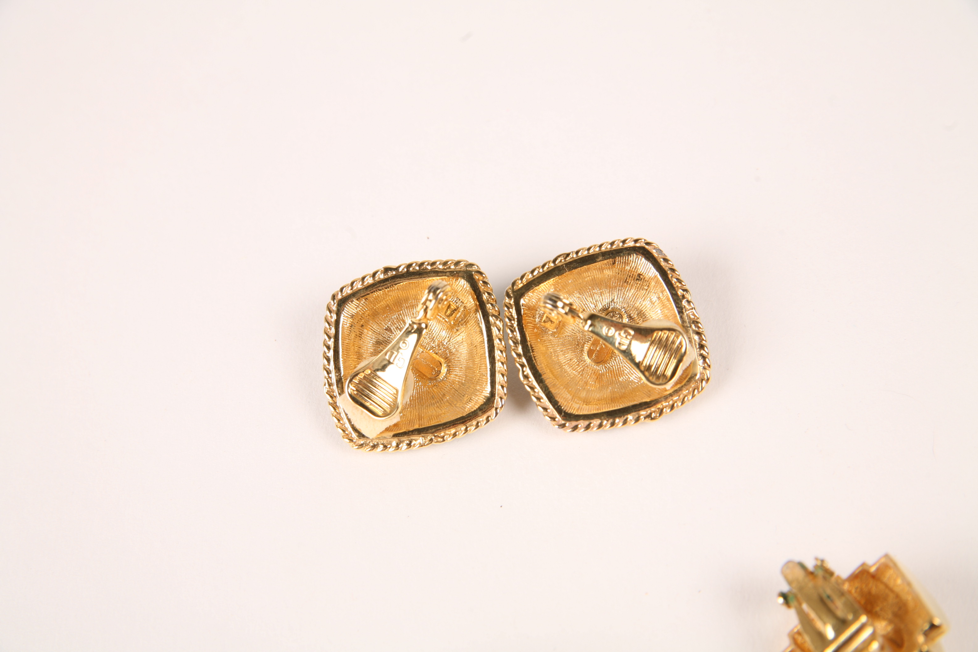 1980s Designer Jewelry Includng Diva, Ginnie Johanson, Edwin Pearl