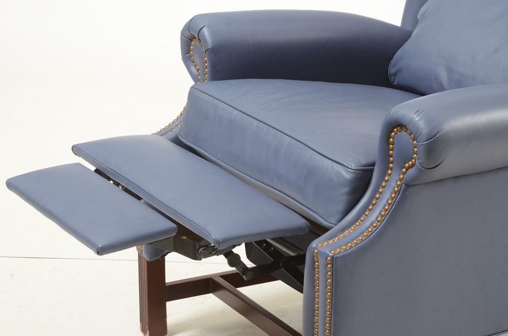 Thomasville Wing-Back Leather Recliner