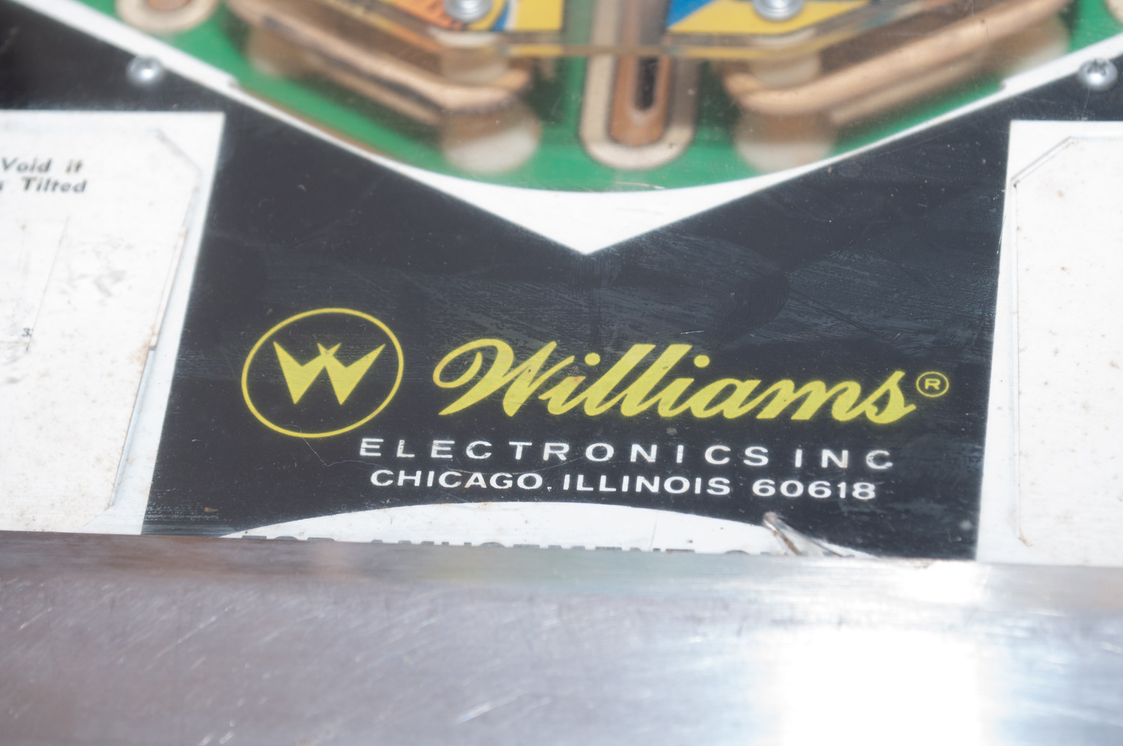 1967 Williams "Magic Town" Pinball Machine with Yellow Vinyl Chair