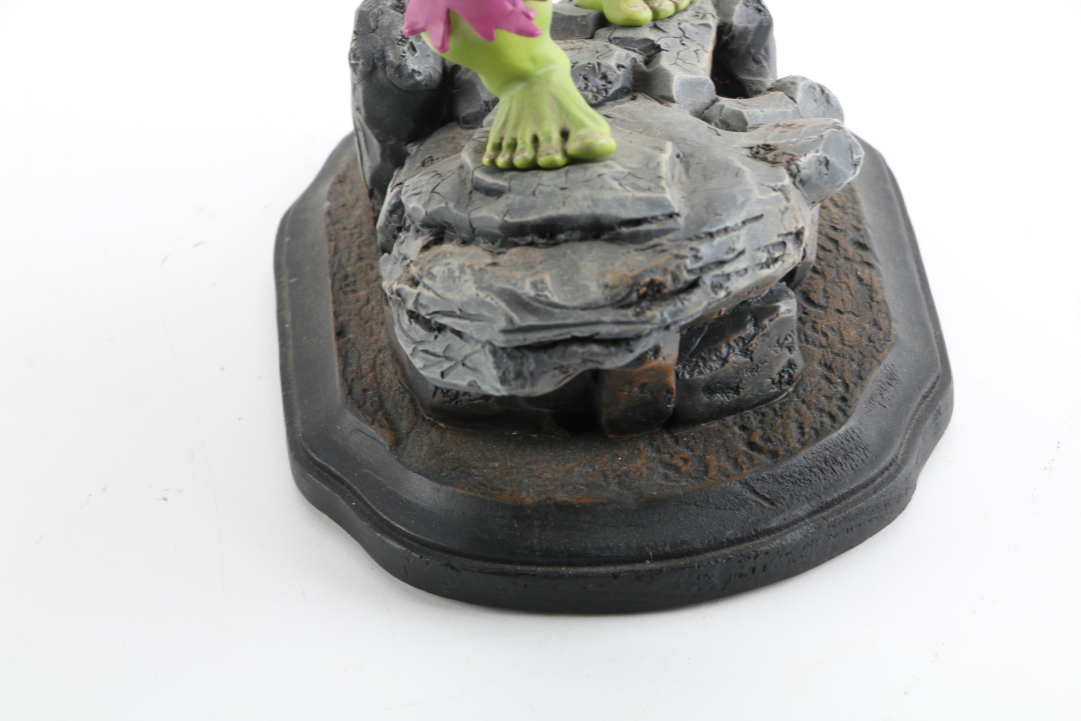 Marvel Characters "Incredible Hulk" Figurine